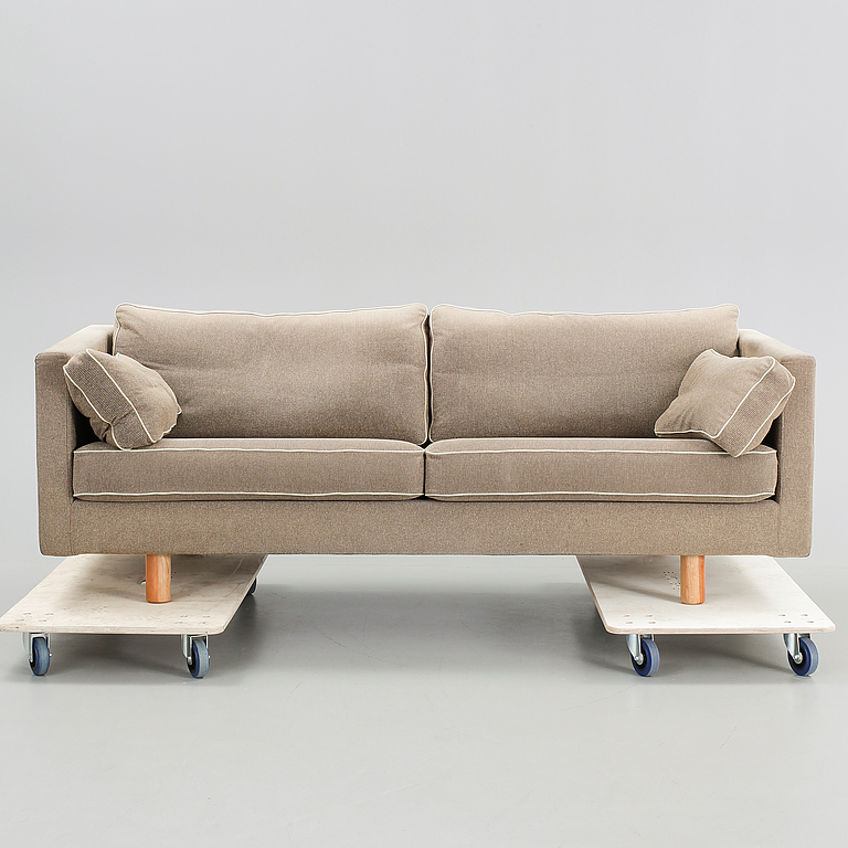 Toward Sofa by Anne Boysen for Erik Joergensen - NordicDesign
