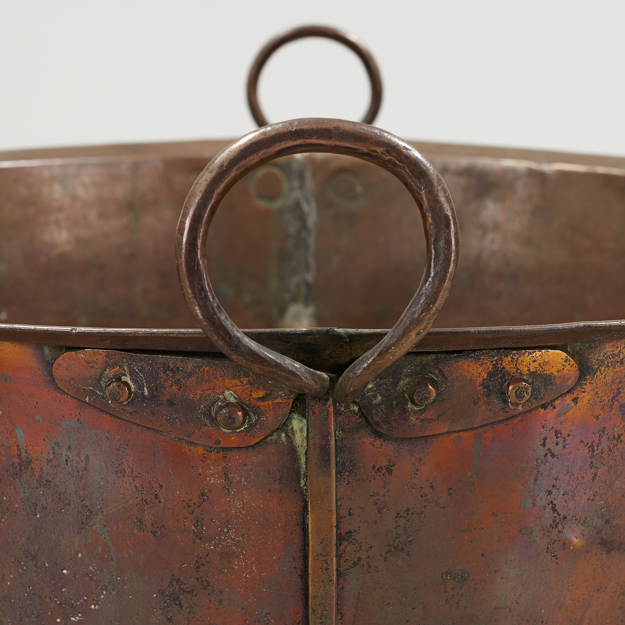 A 19th century copper barrel. Bukowskis