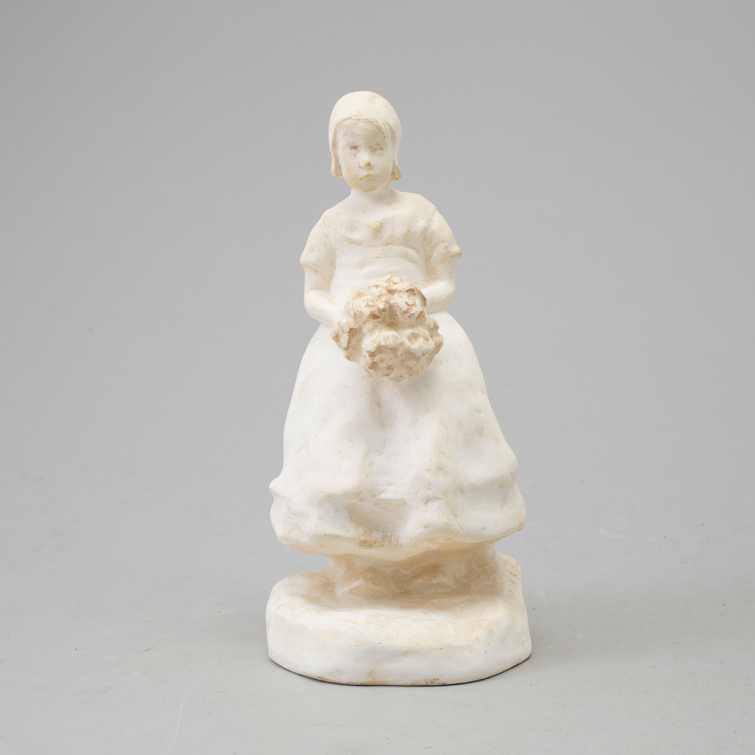 RUTH MILLES, signed, plaster. Bukowskis