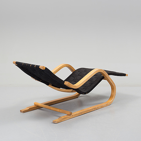 An 1940s alvar aalto model 39 lounge chair marked aalto mÃbler ... Alvar aalto møbler
