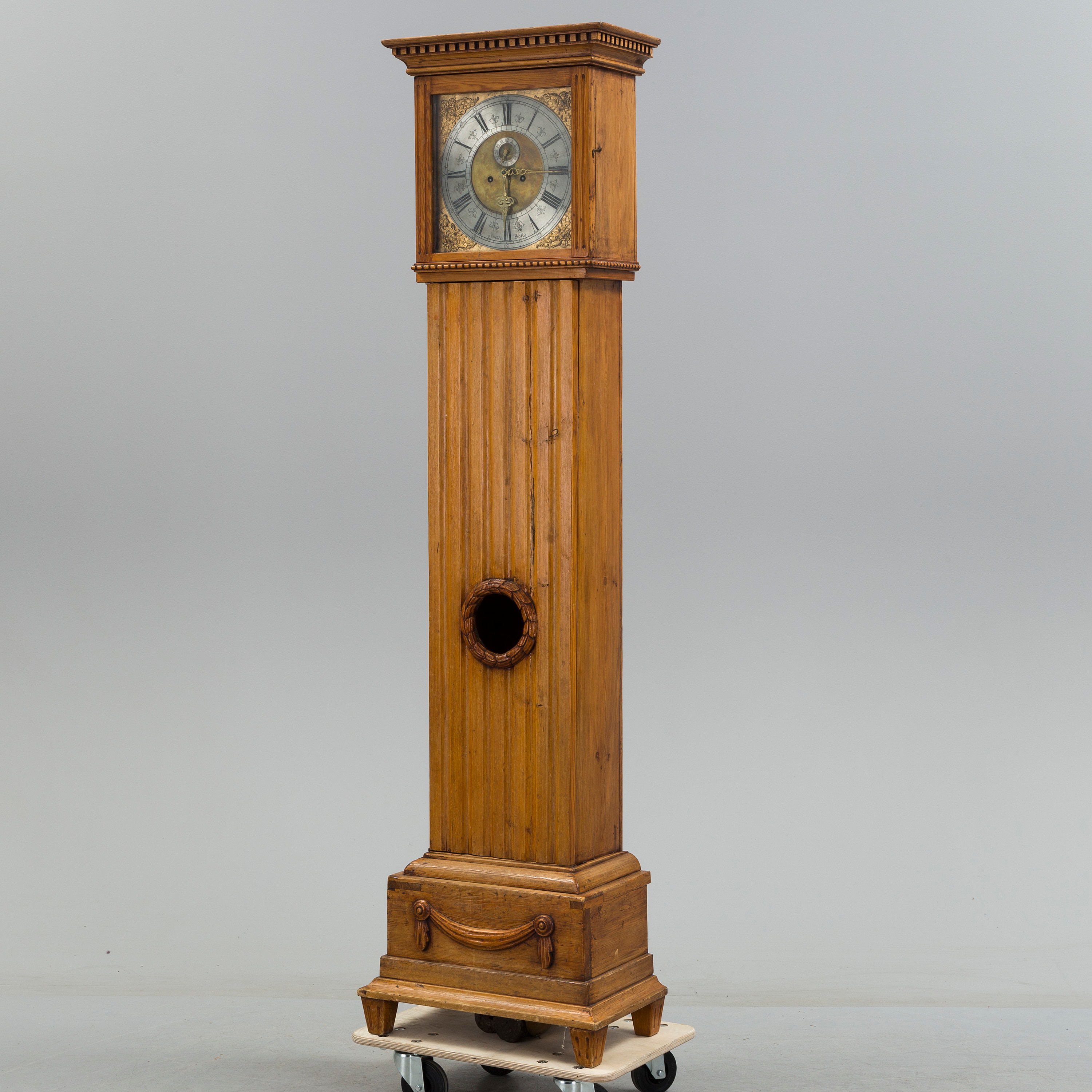 Grandfather clock. Gustavian 1700's. Bukowskis