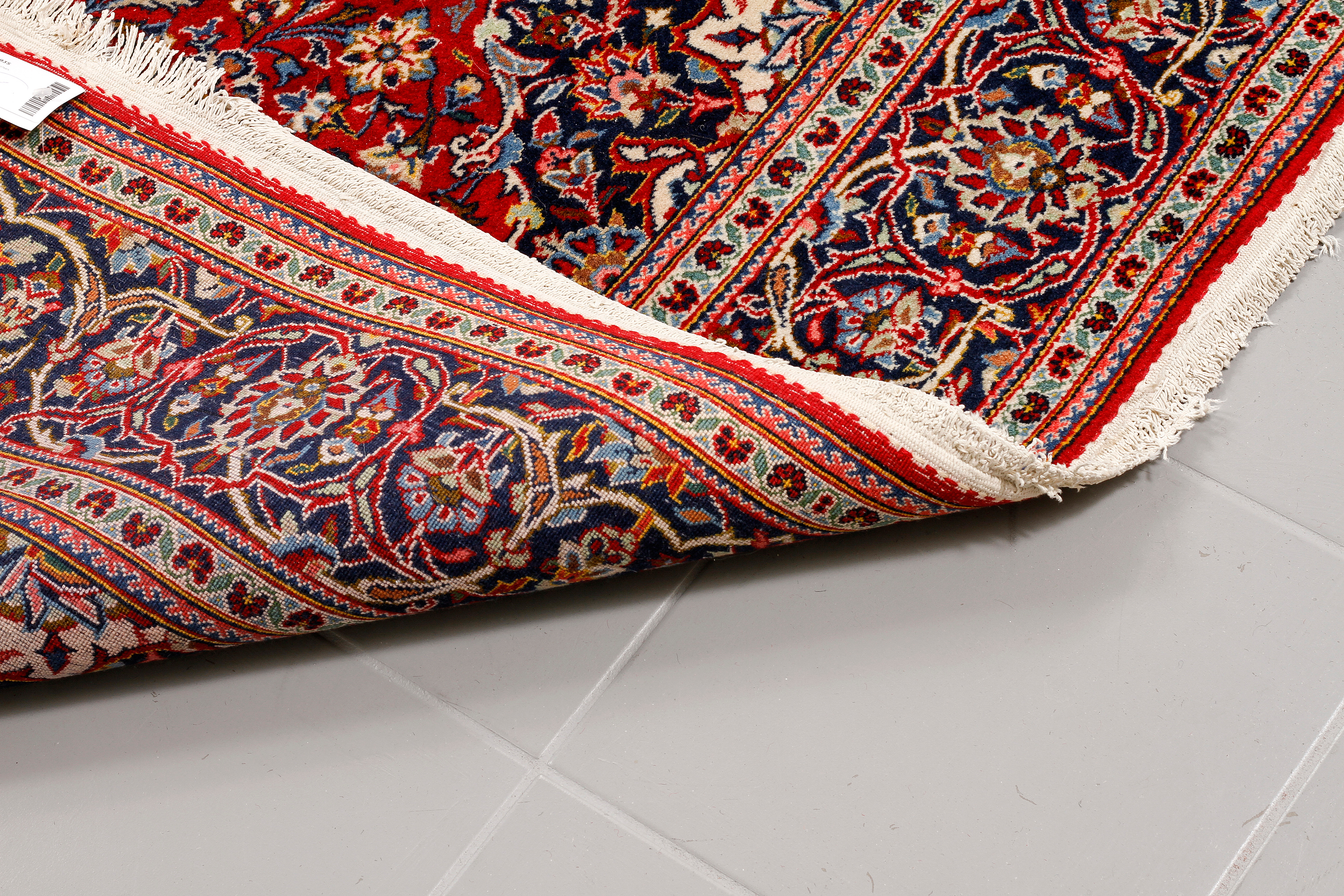 A Keshan rug, 217 x 135 cm. Bukowskis