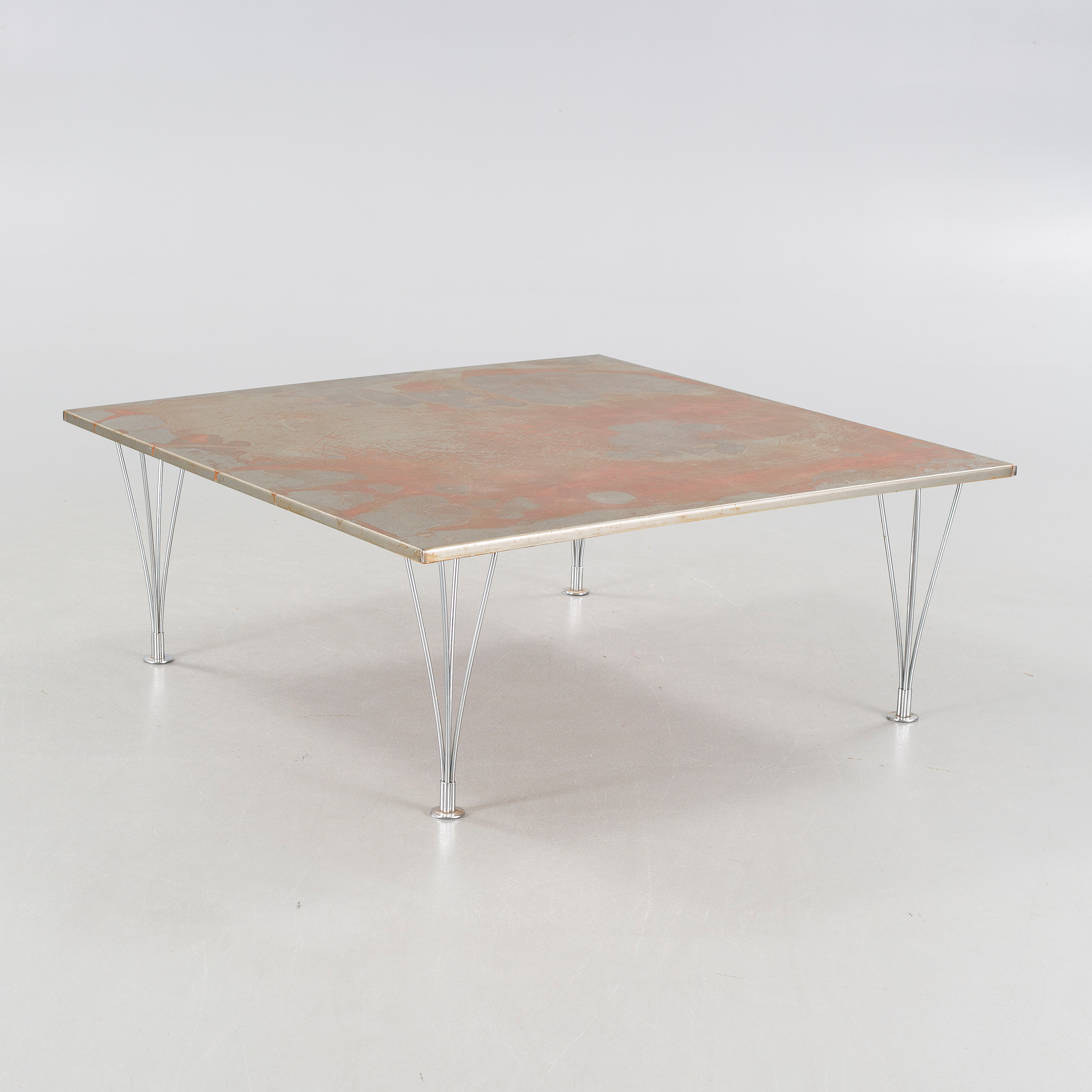Auktionstipset soffbord omarbetat bord av bruno mathsson/ piet ... Flotte stuer