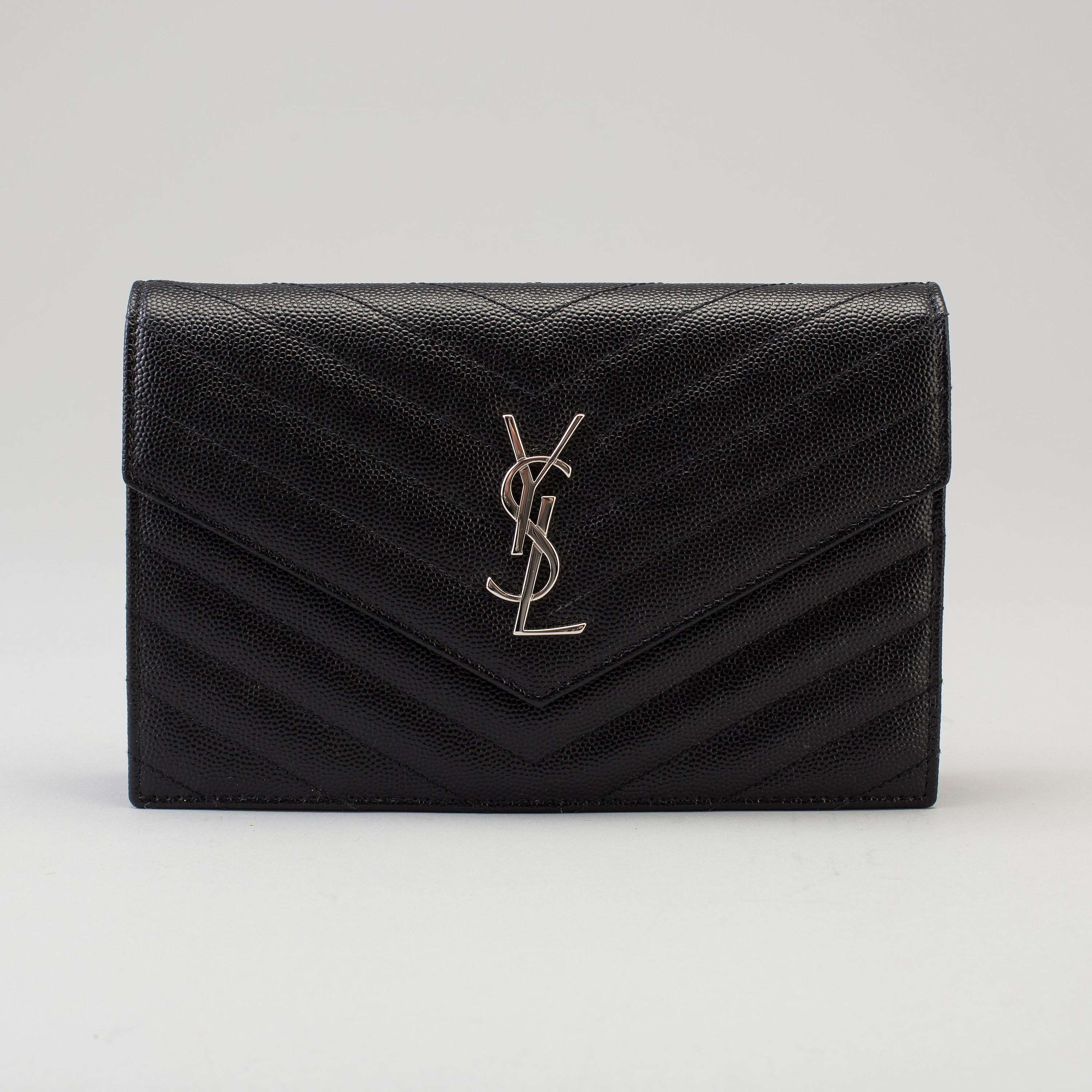 VÄSKA, "Chain Wallet", Yves Saint Laurent. Bukowskis