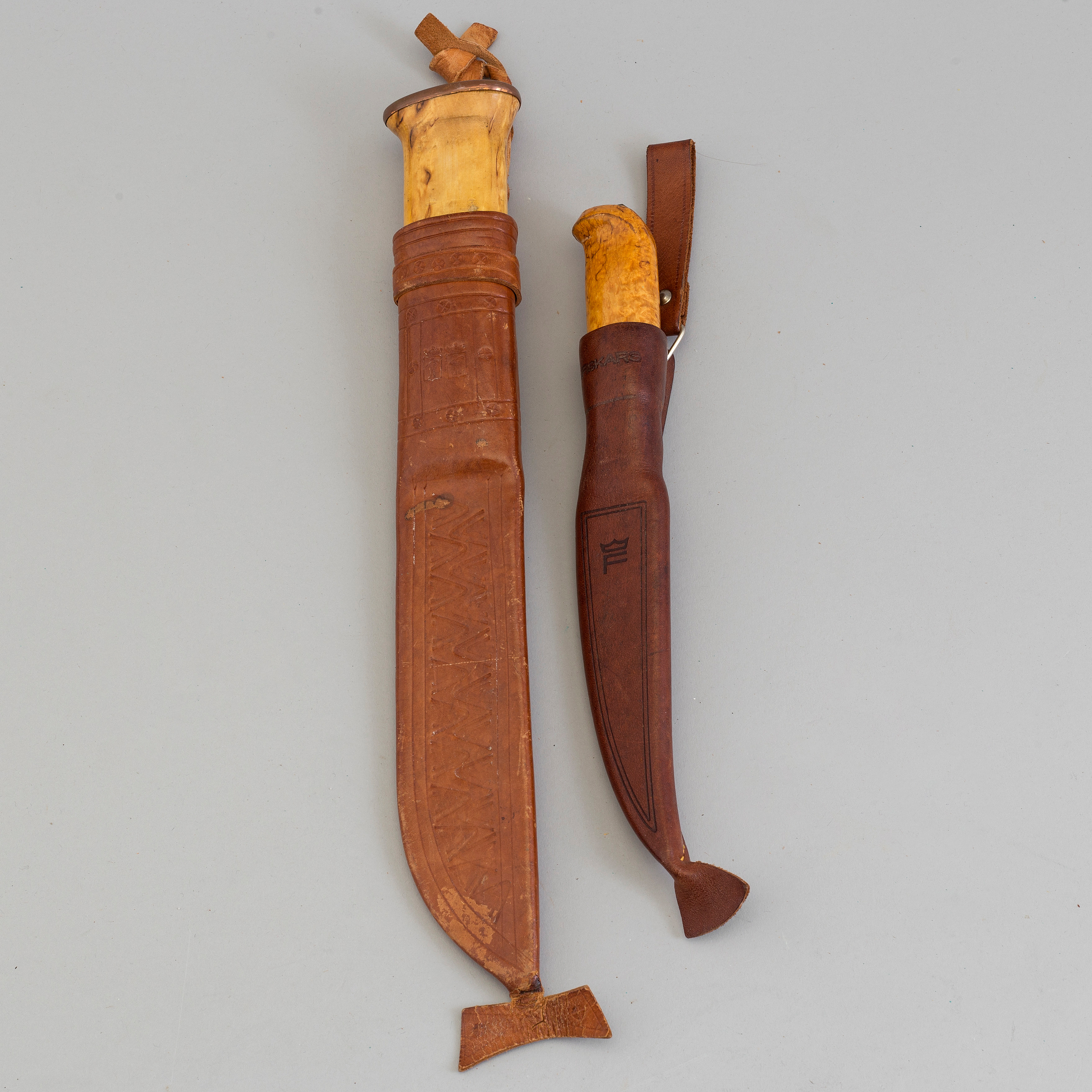 Two knifes by Janne Marttiini, Rovaniemi, Finland. Bukowskis