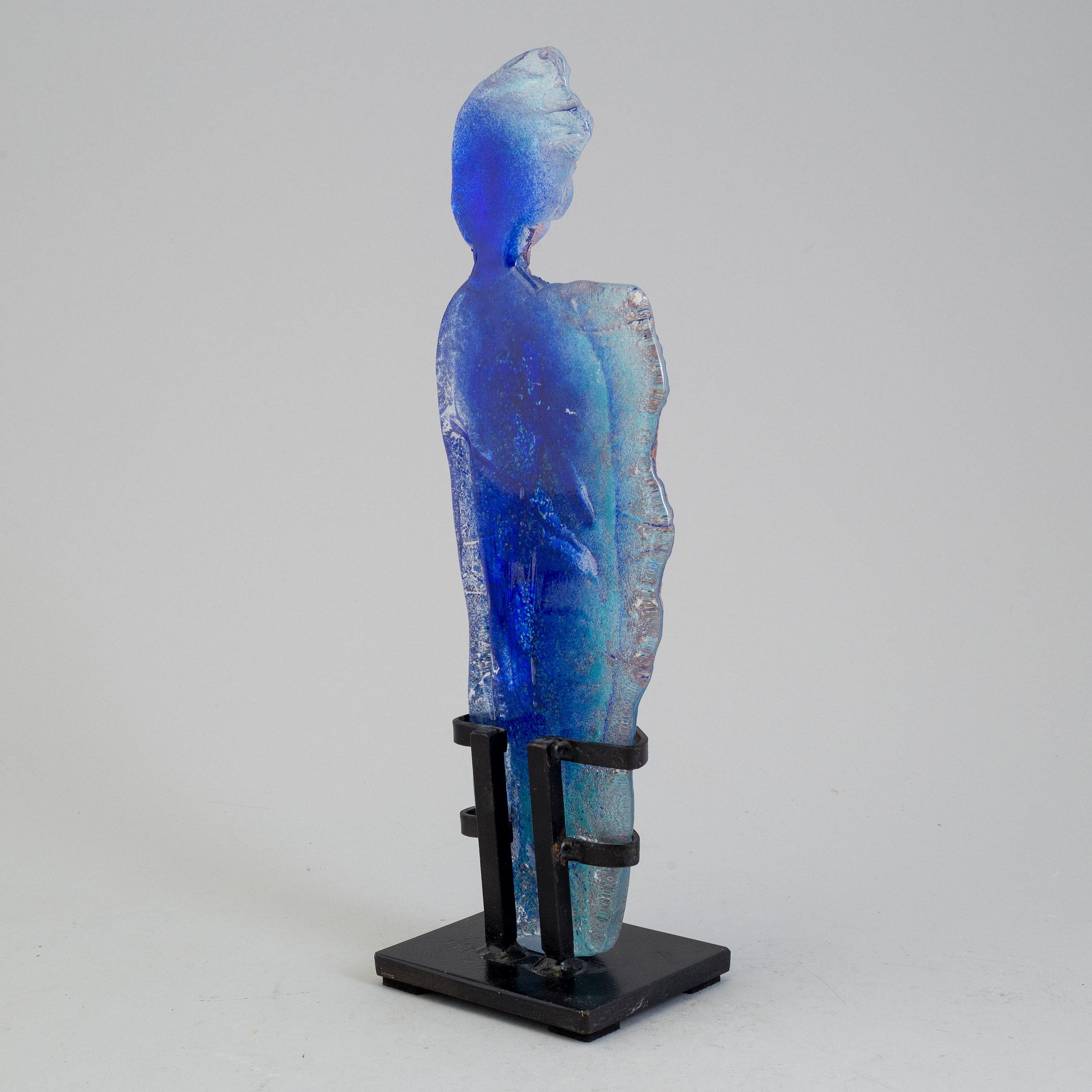 a unique glass sculpture by Björn Ekegren, signed. Bukowskis