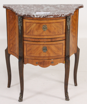 105417. BYRÅ, Louis XVI-stil, 1900-tal.