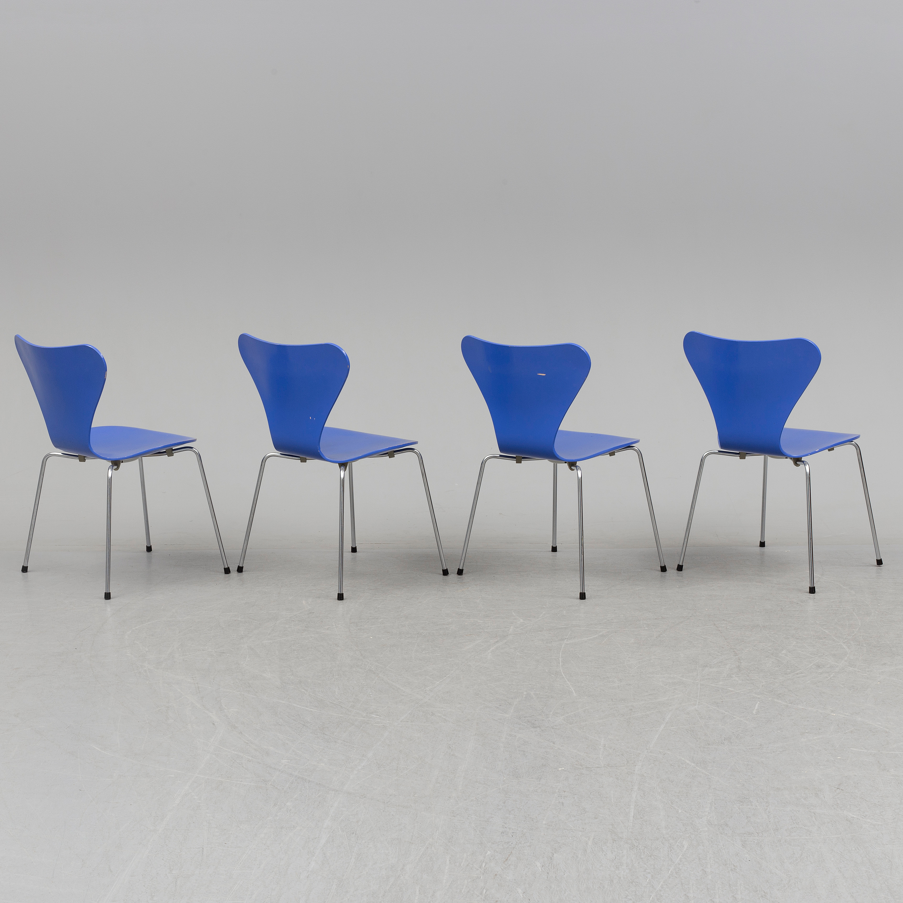 A set of four 'Sjuan' chairs, manufacturer's labels, Fritz Hansen
