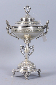 105637. SOCKERSKÅL, nysilver, omkring sekelskifte 18001900.