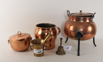 105695. PARTI DIVERSE, 5 delar. Koppar och mässing, 1800-tal mm.