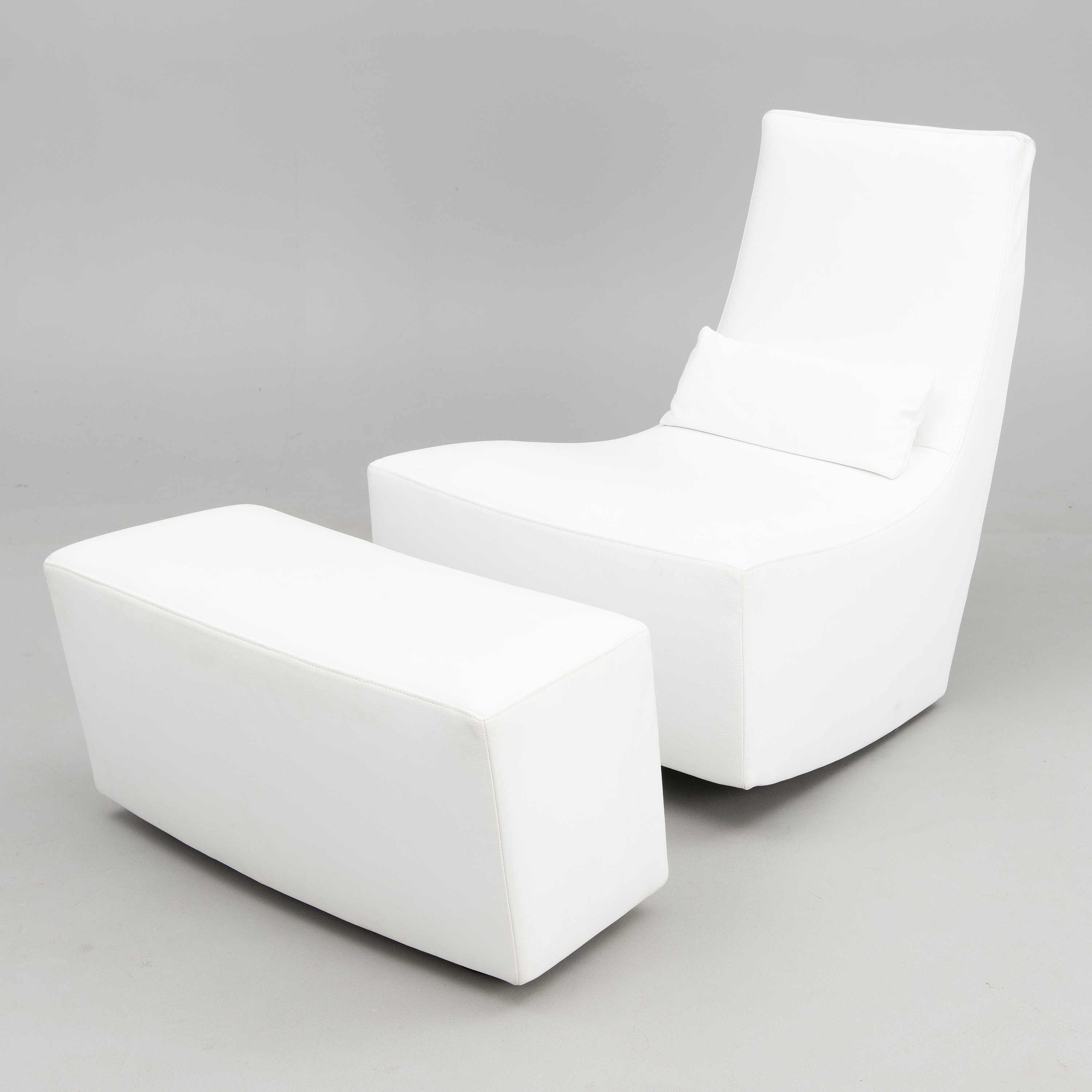 A 21st century French 'Neo' rocking chair with ottoman for Ligne Roset