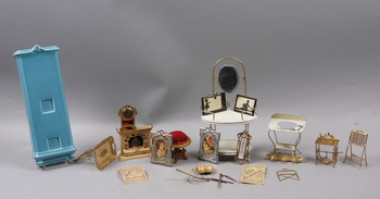 105883. PARTI DOCKMÖBLER, 1900-tal.