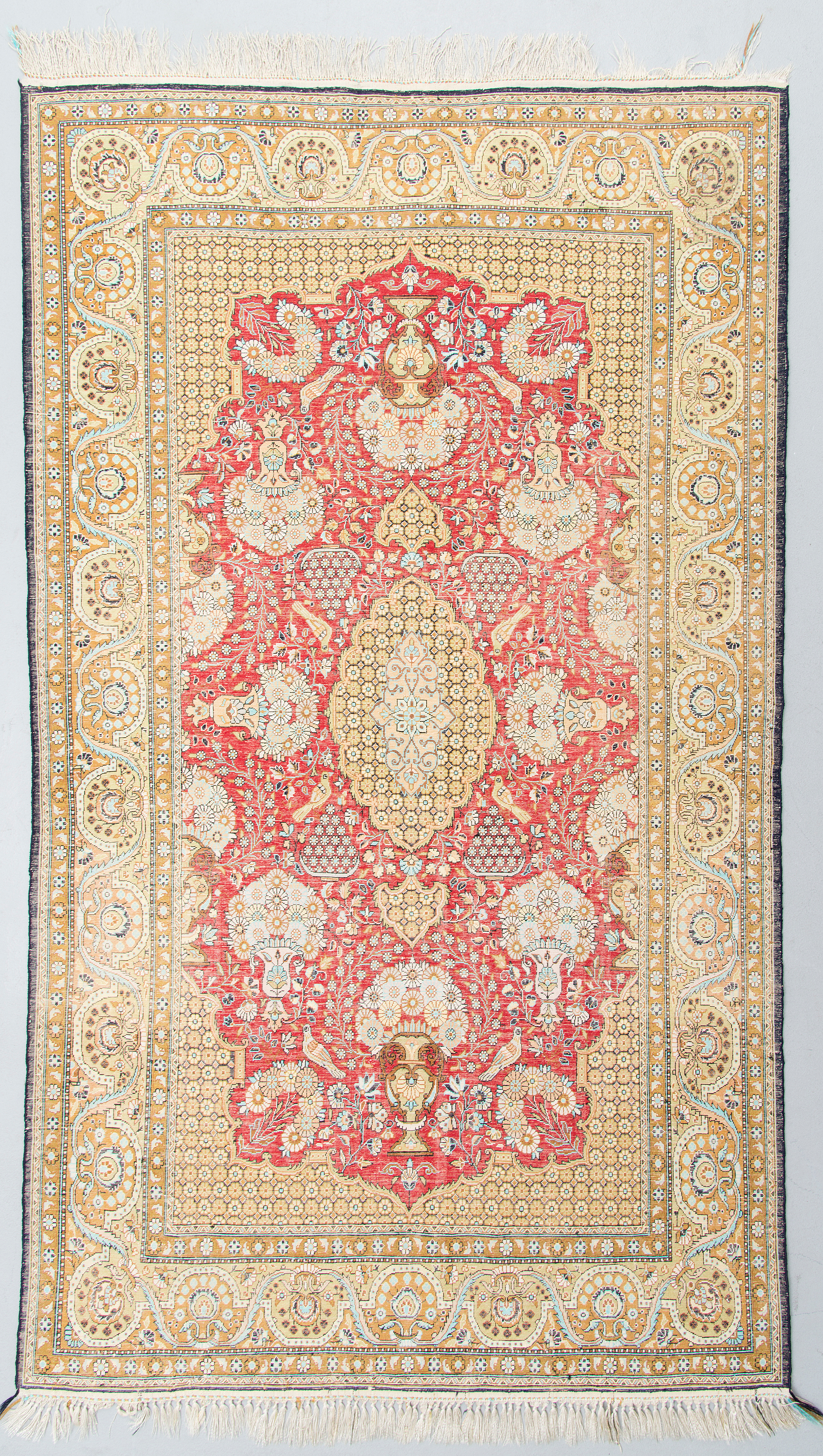 An oriental silk rug. Circa 188x106 cm. Bukowskis