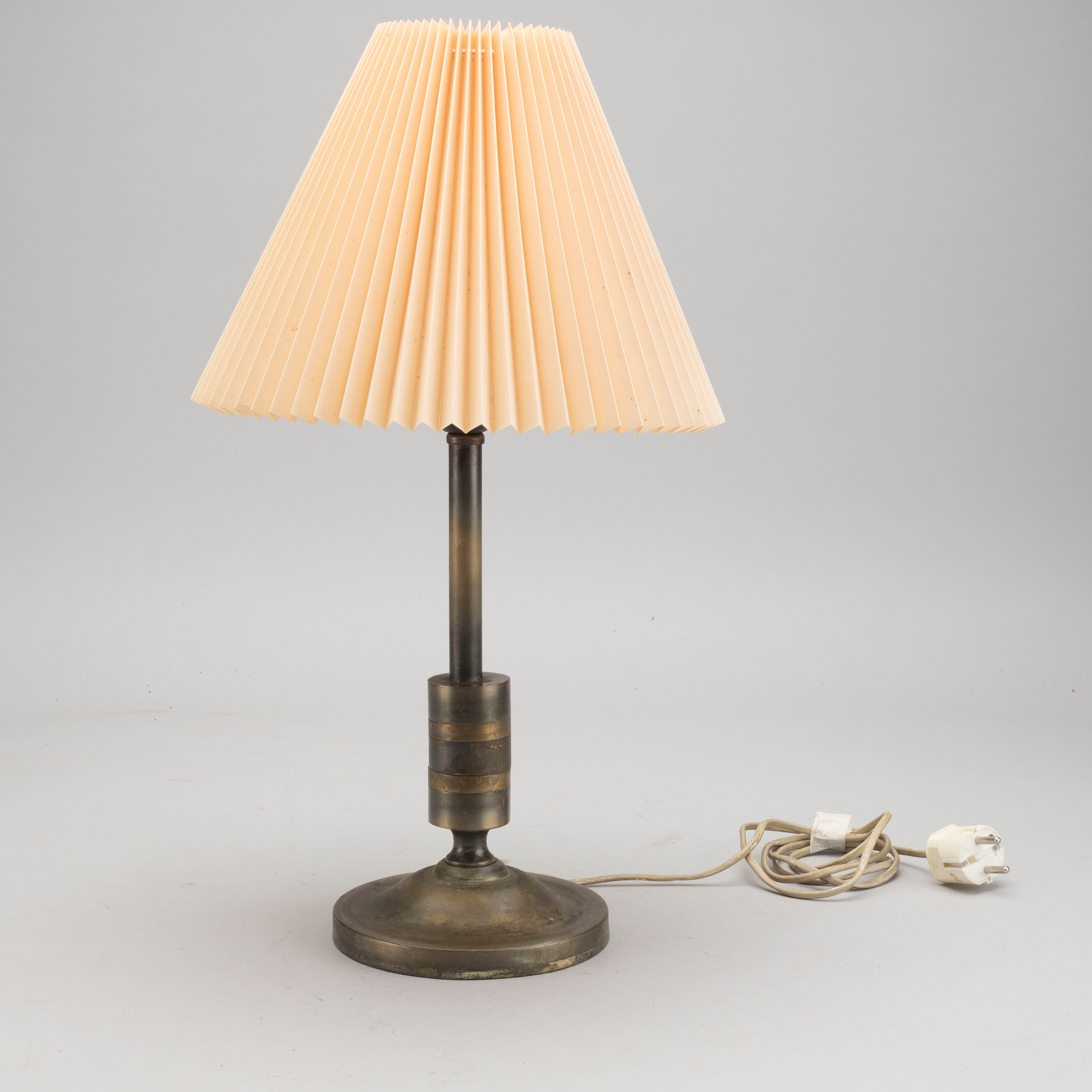 a-metal-first-half-of-the-20th-century-bukowskis