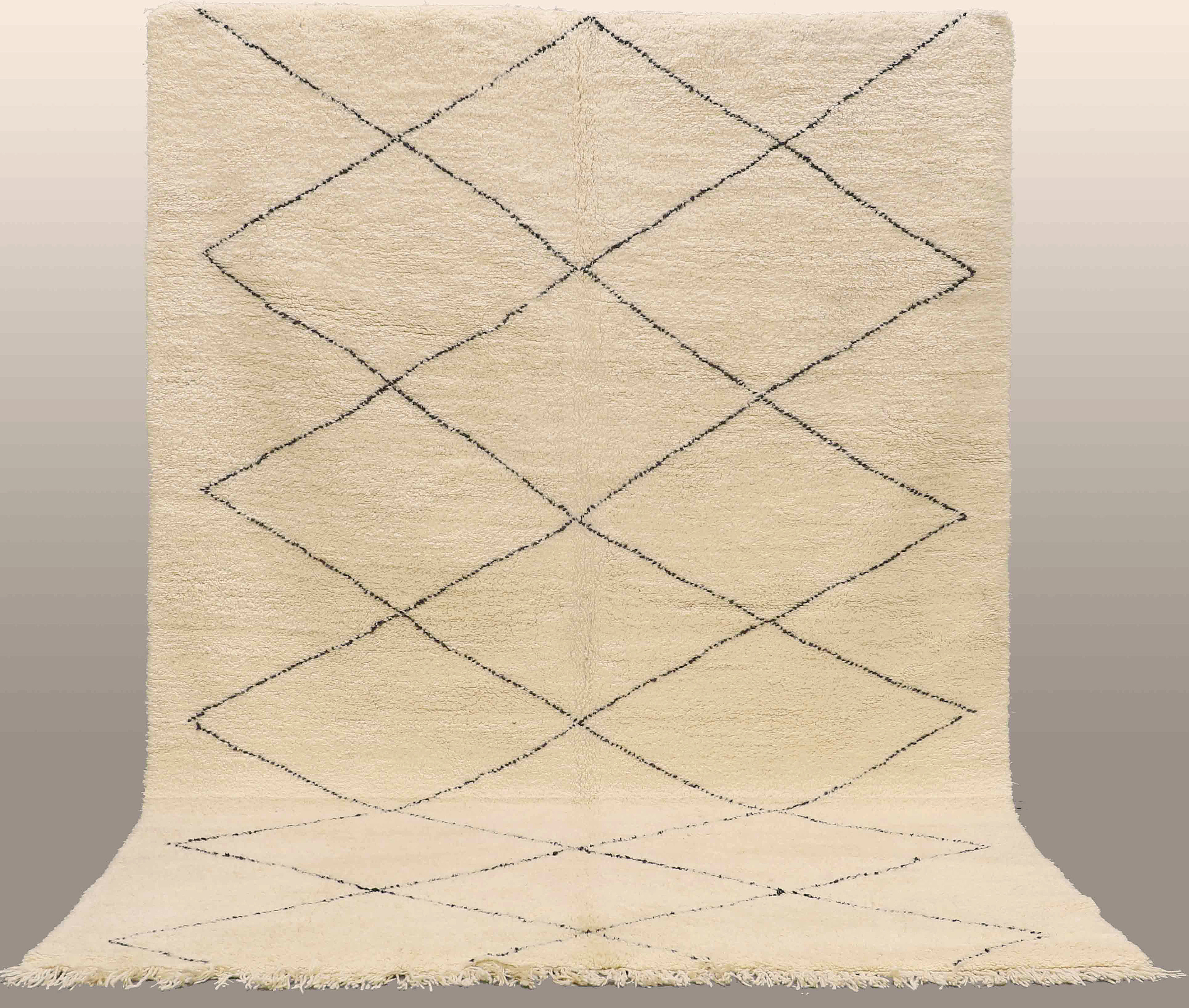 a carpet Morocco, ca 366 x 250 cm. Bukowskis