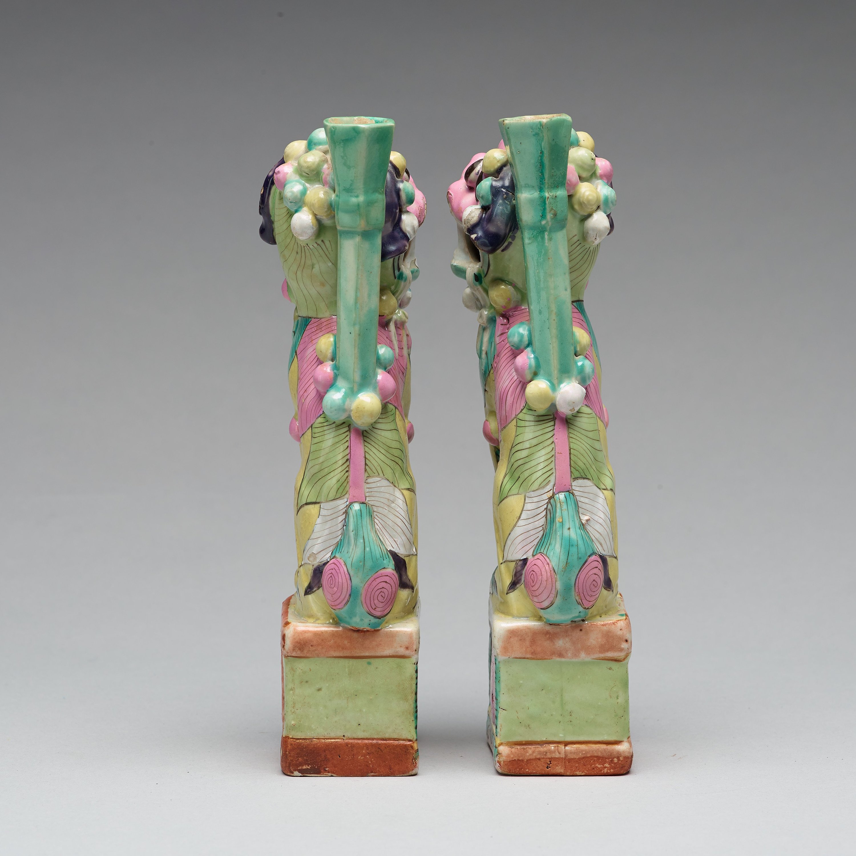 A pair of famille rose joss stick holders, Qing dynasty, circa 1800
