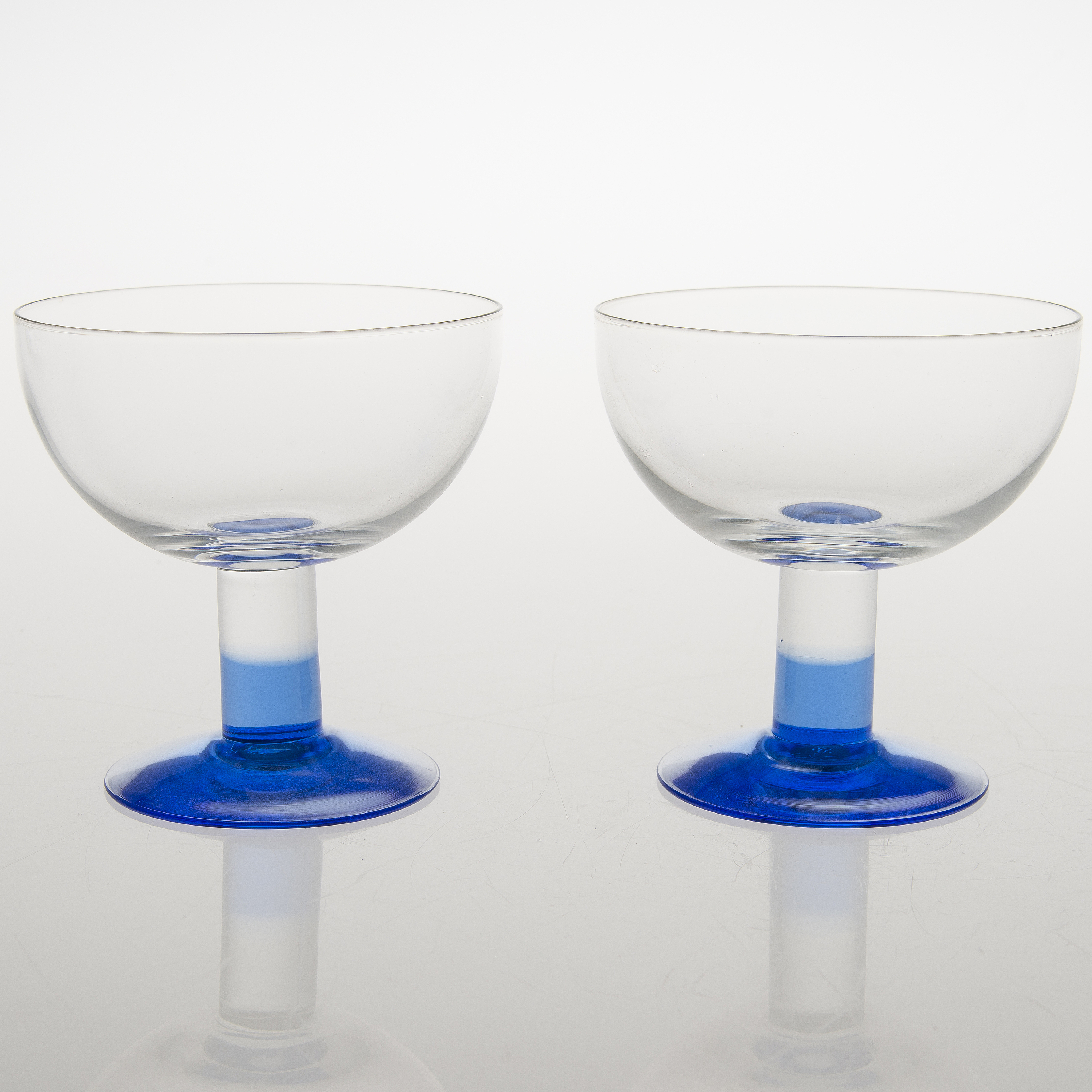 KERTTU NURMINEN GLASSERVISDELAR 23 St Mondo Iittala 1900 talets kerttu-nurminen-glasservisdelar-23-st-mondo-iittala-1900-talets