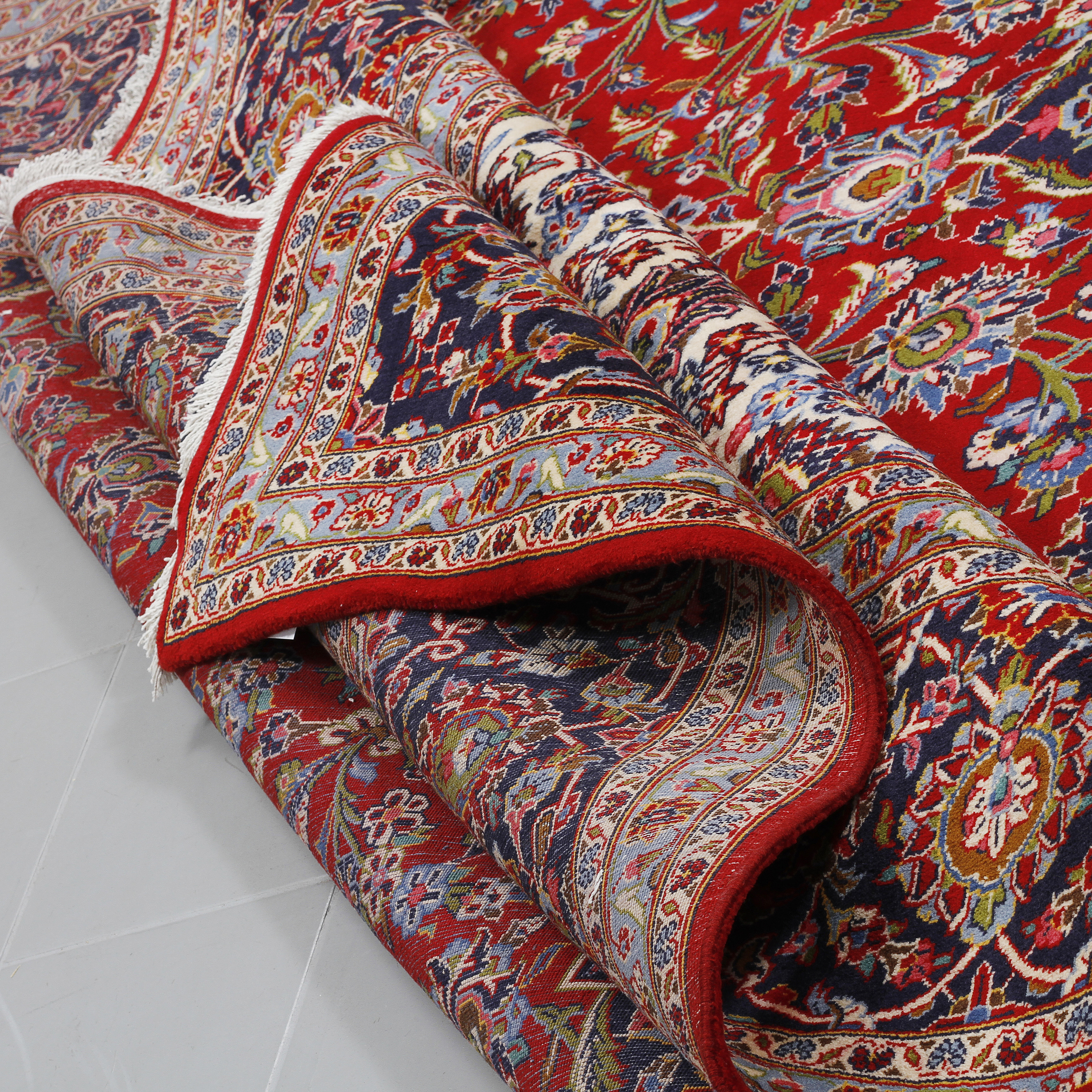 A Keshan rug, 503 x 308 cm. Bukowskis