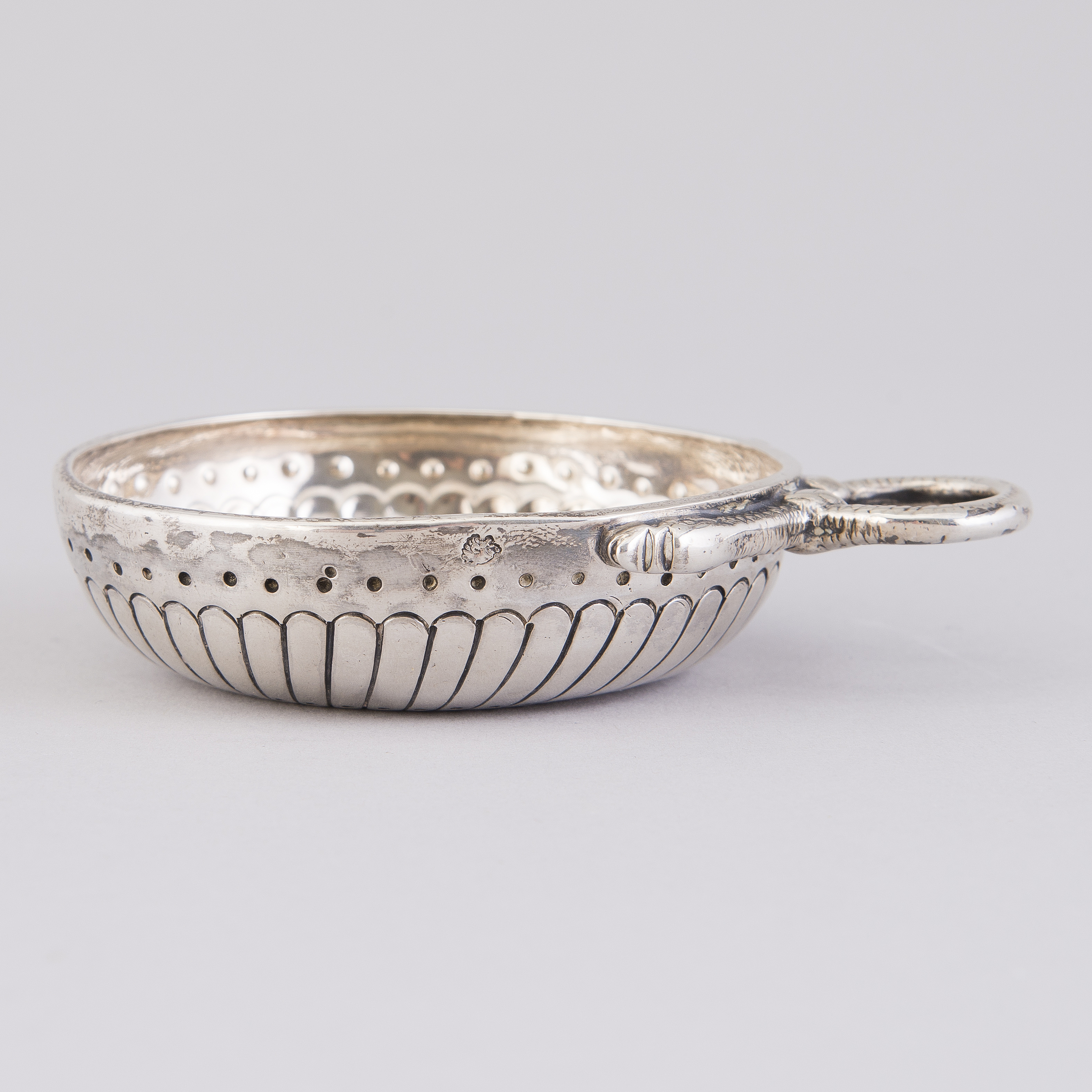 A French silver taste du vin, Paris latter half of the 18th Century. Bukowskis