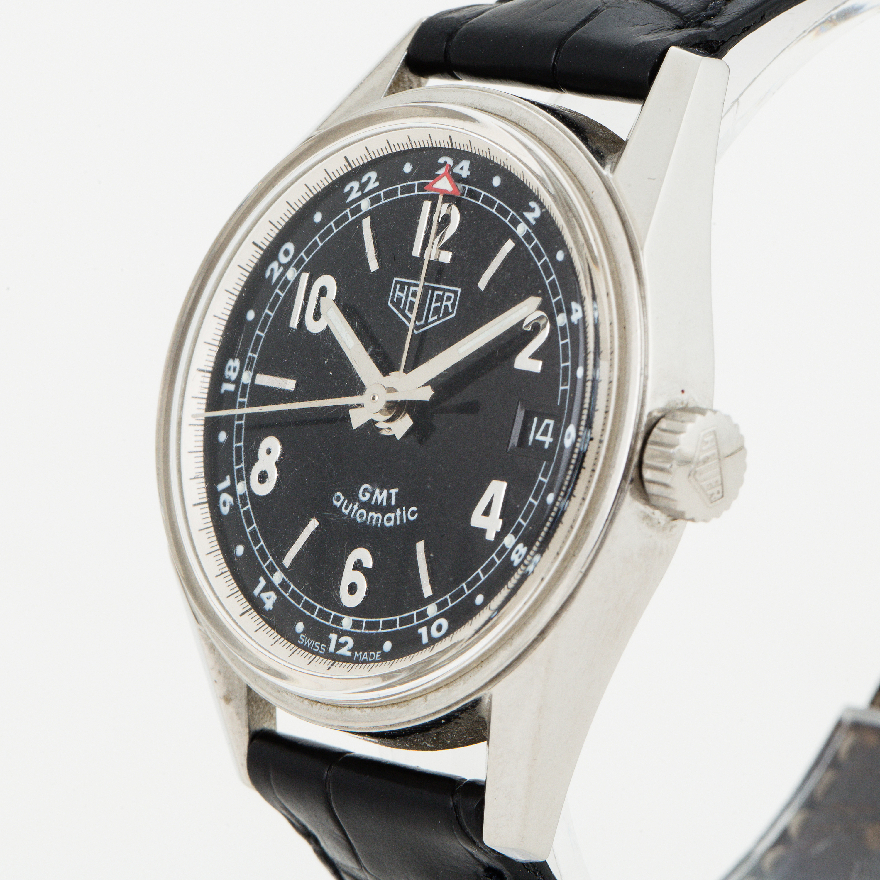 TAG HEUER, Carrera, GMT, armbandsur, 35 mm. Bukowskis TAG HEUER, Carrera, GMT, armbandsur, 35 mm. Bukowskis