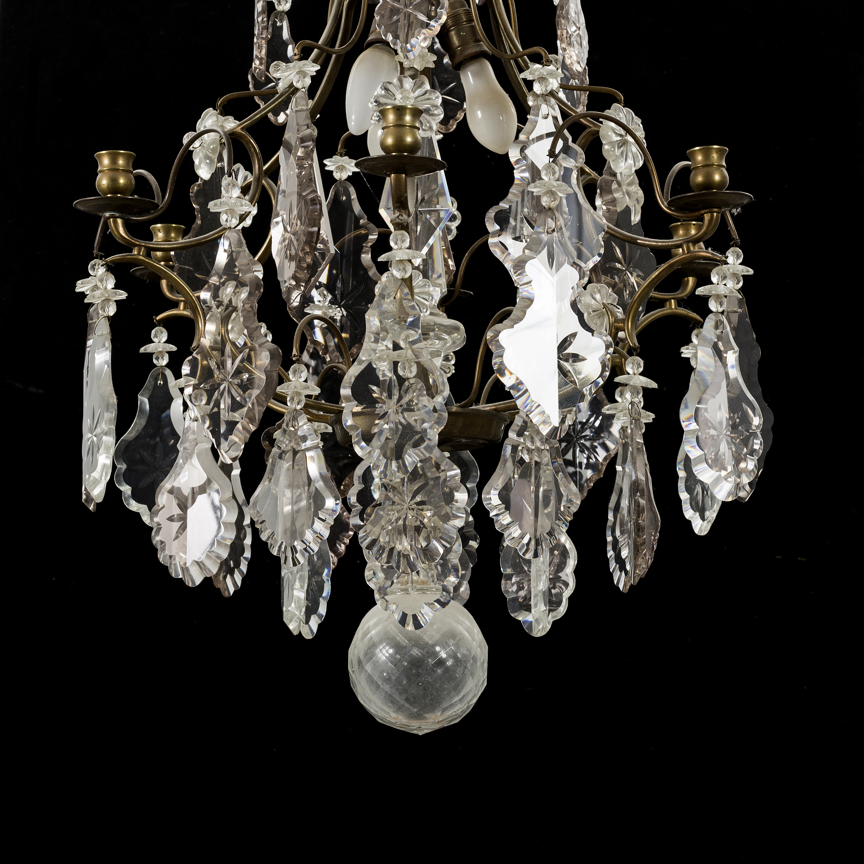 LJUSKRONA, barockstil, 1900-talets första hälft. - Bukowskis
