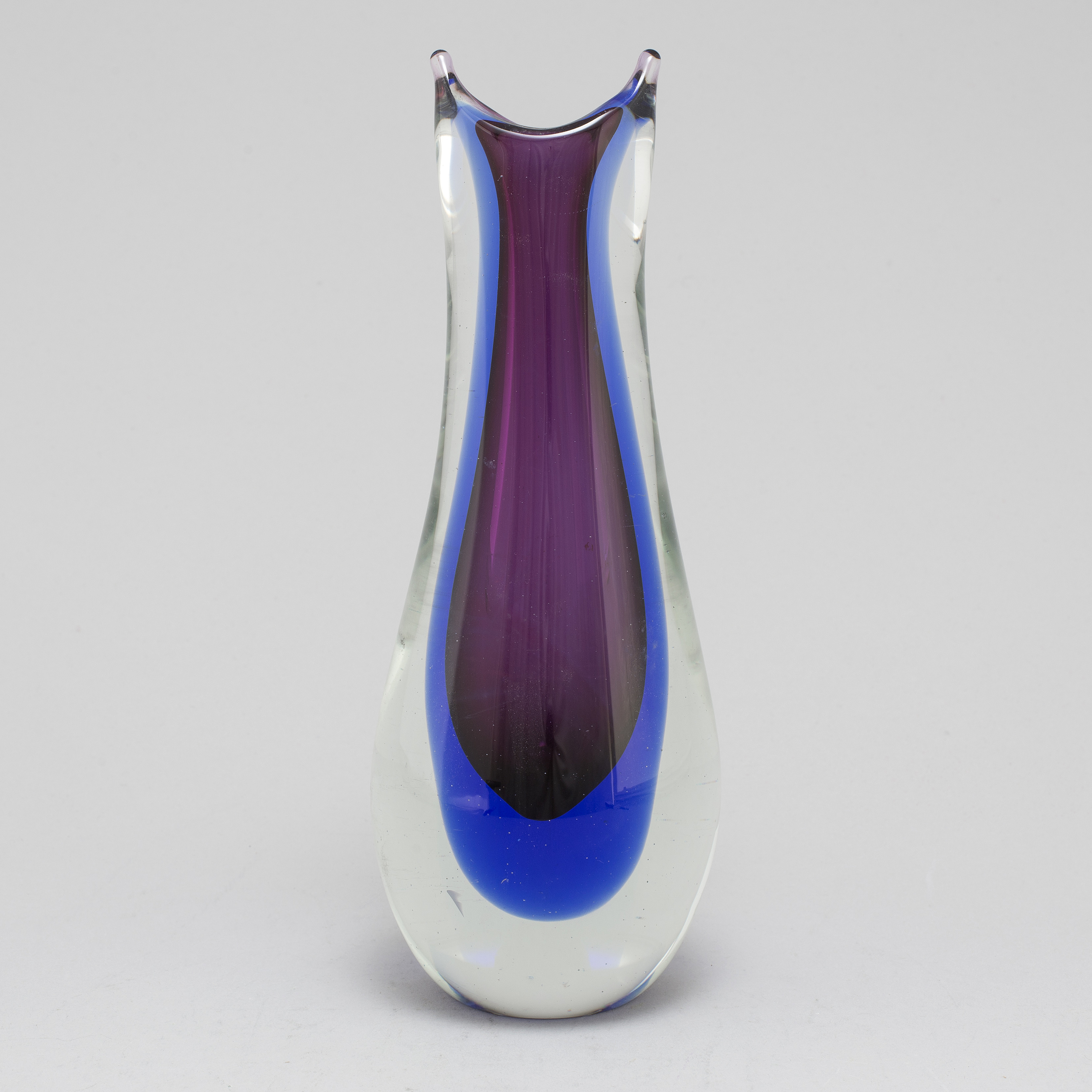 a Italian glass vase, probably Flavio Poli, 20th century. Bukowskis