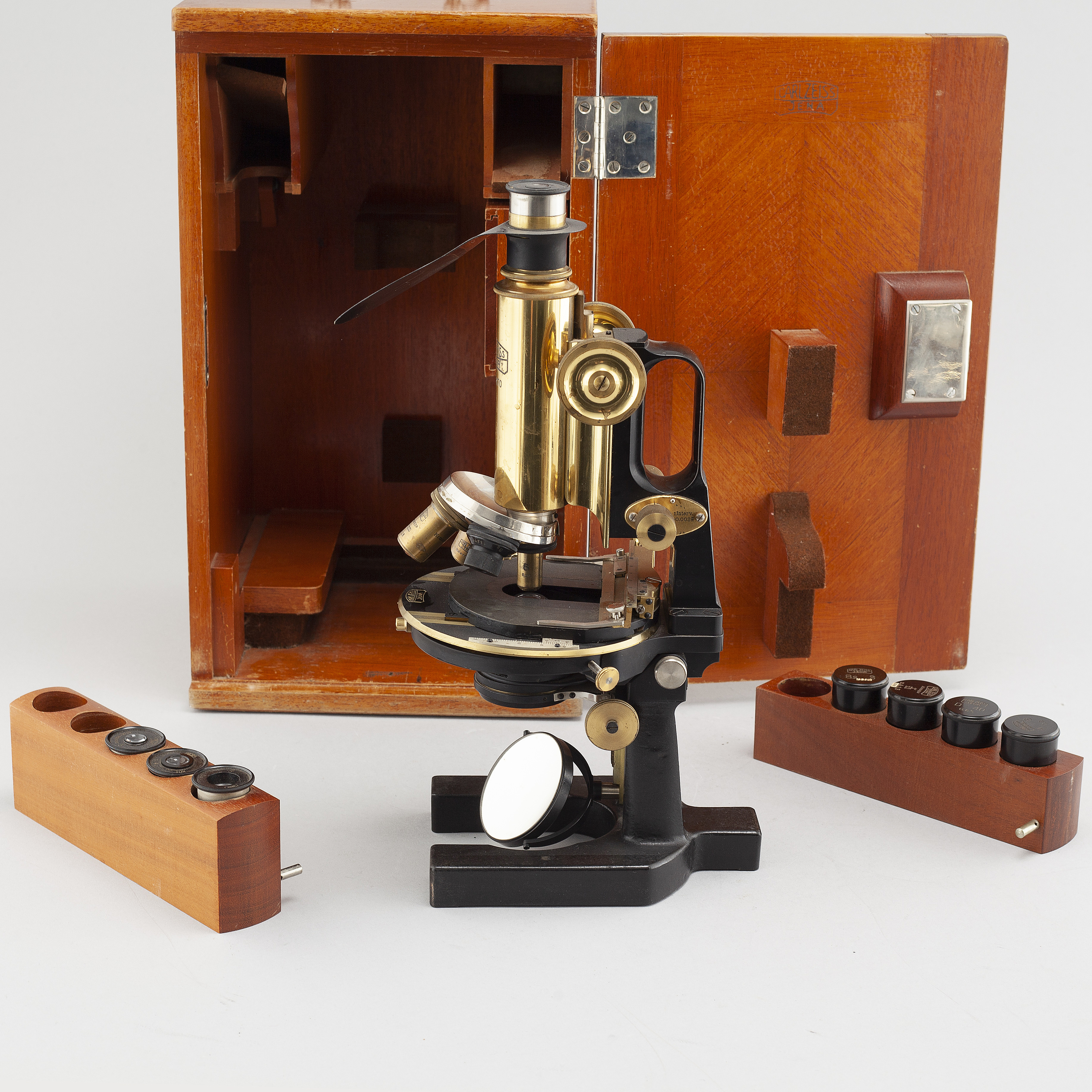 A early 20th century microscope by Carl Zeiss for Jena, No 73470