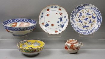 111003. PARTI PORSLIN, 5 delar, Japan. 1900-tal.