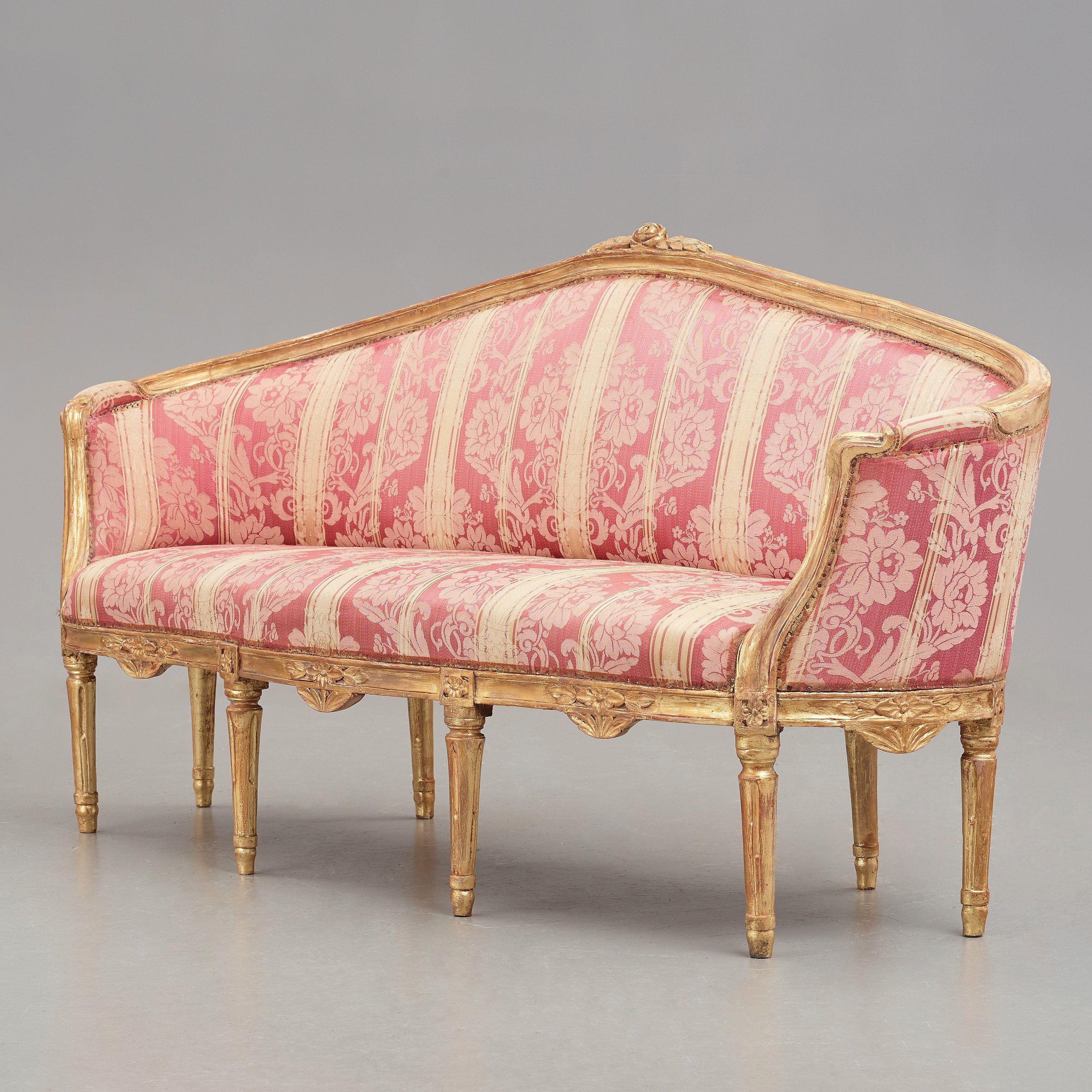 A Gustavian late 18th century sofa. Bukowskis