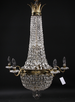 111465. LJUSKRONA, empirestil, sent 1800-tal. H 120.