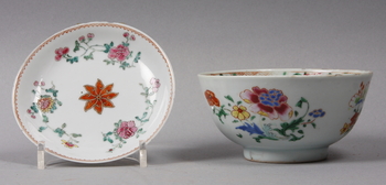 111491. SKÅL samt FAT, porslin, Kina, 1700-tal.