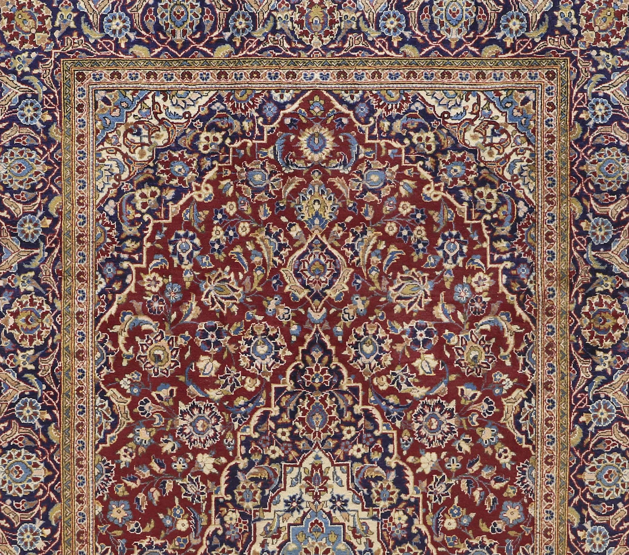 A carpet, Kashan, around 328 x 200 cm. Bukowskis