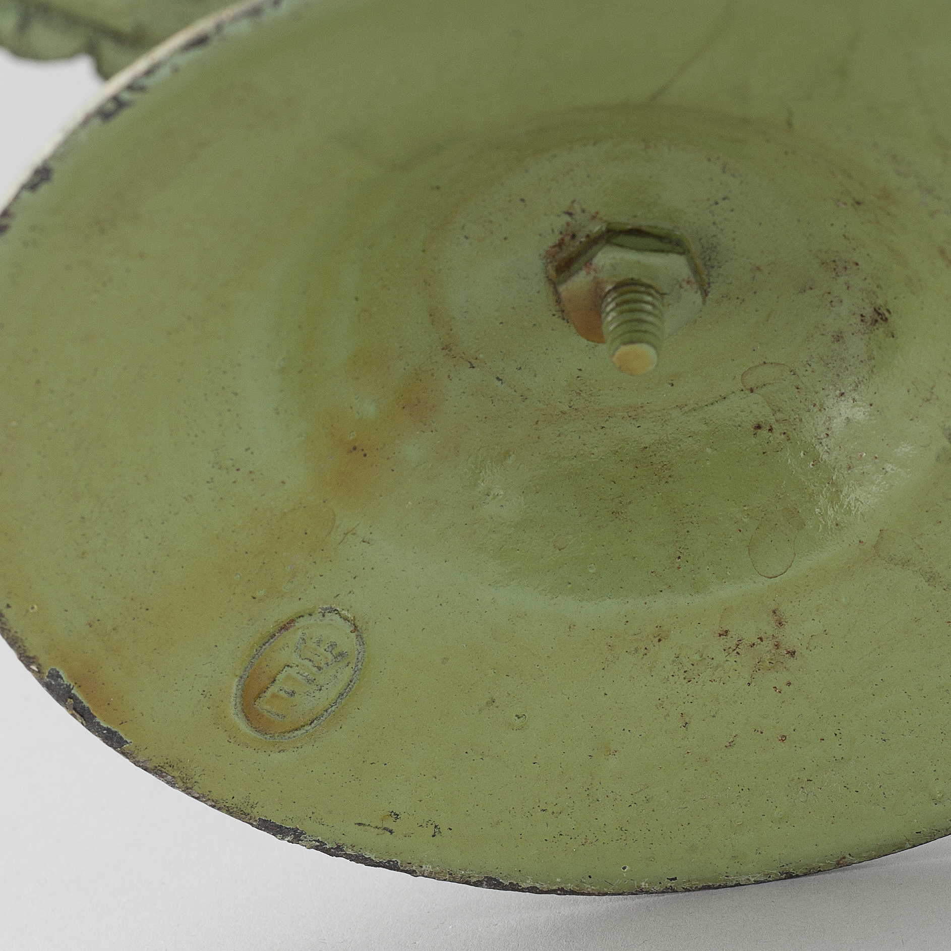 A plate in cast iron from the 19th century. Bukowskis