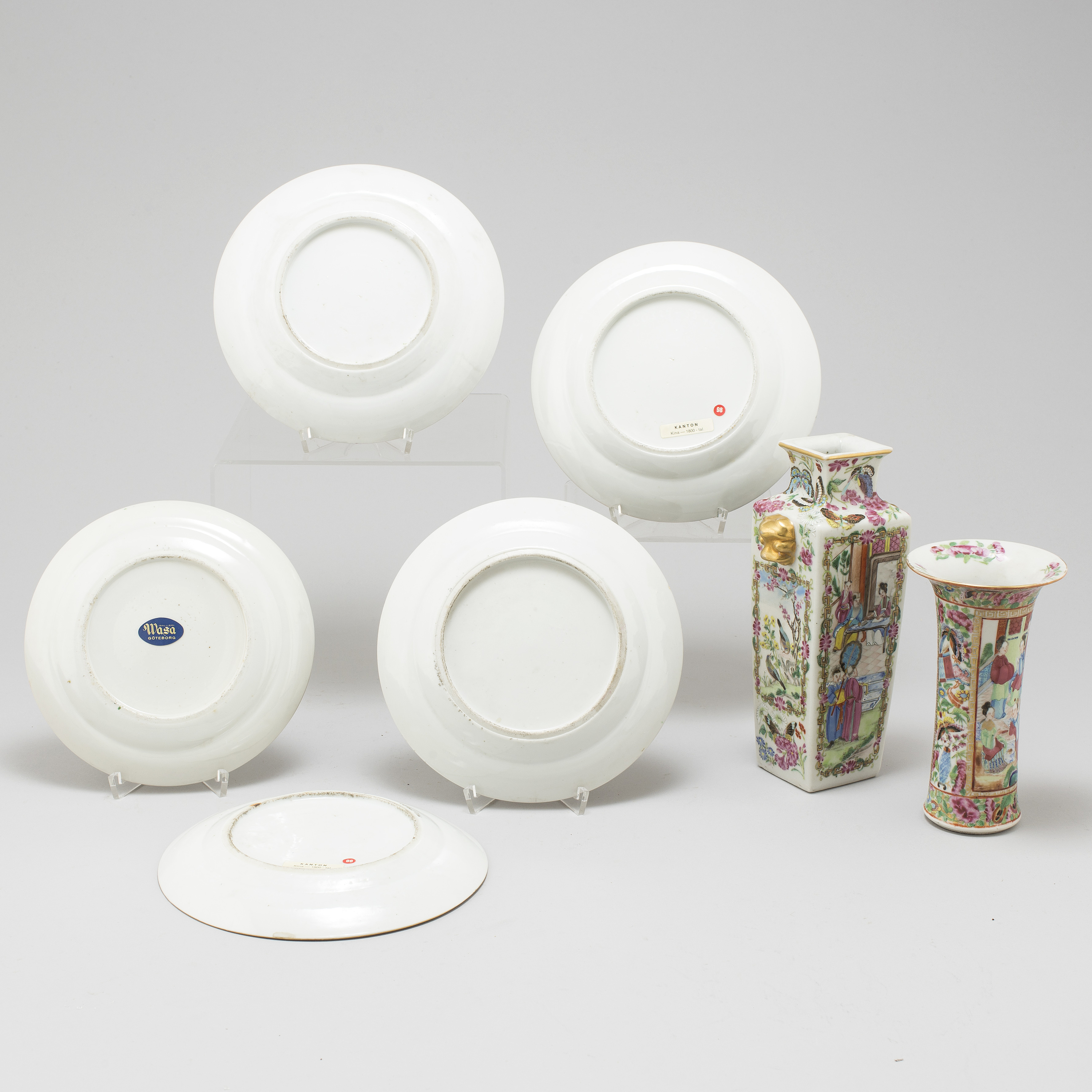 SEVEN CANTONESE PORCELAIN PIECES, China, mid 19th century. Bukowskis