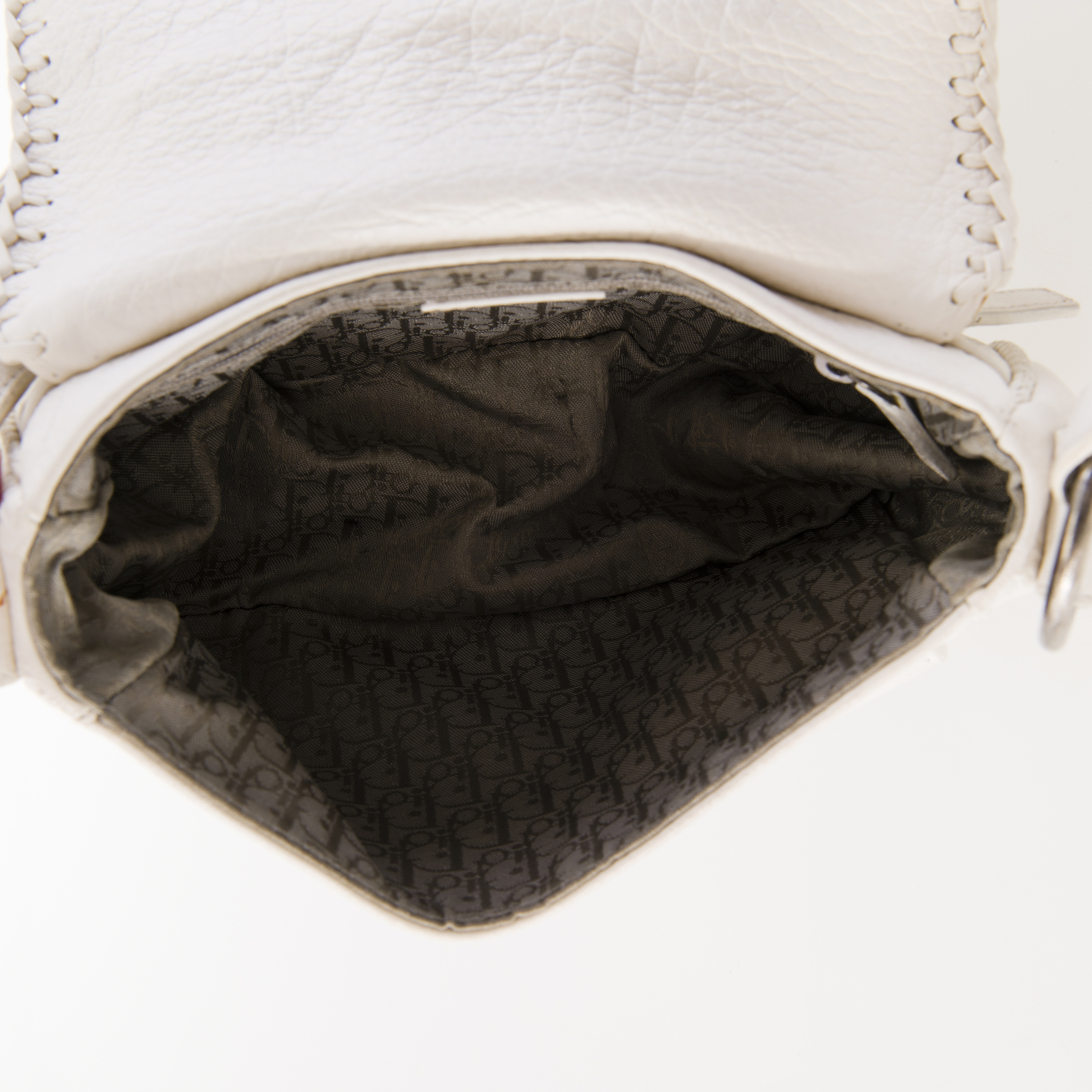 CHRISTIAN DIOR White Leather Gaucho Saddle Bag. Bukowskis