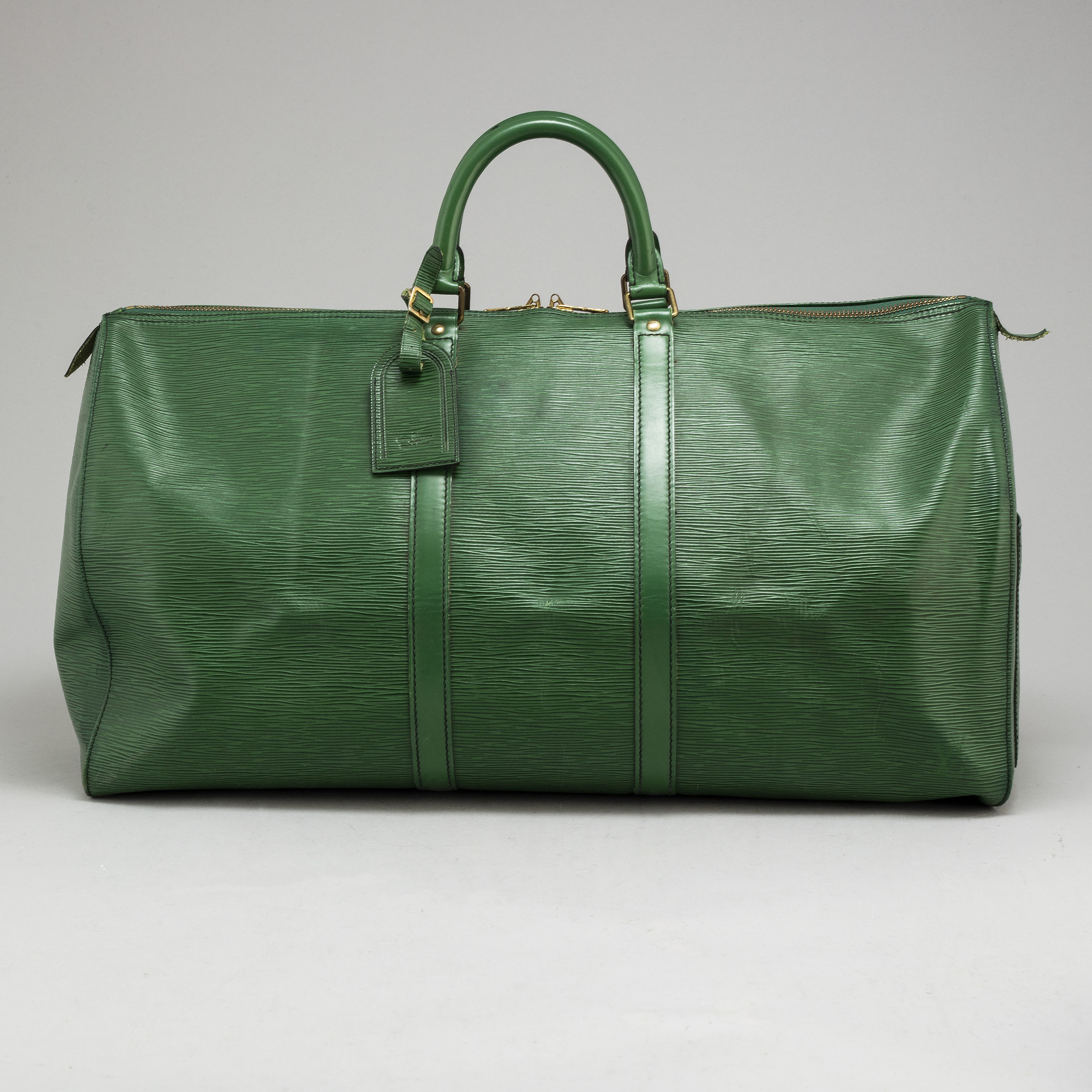 LOUIS VUITTON, a green 'Keepall 55 Epi' weekendbag. Bukowskis