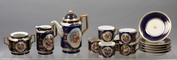 113623. TESERVIS, 8 delar, porslin, Wienliknande märke, 1900-talets första hälft.