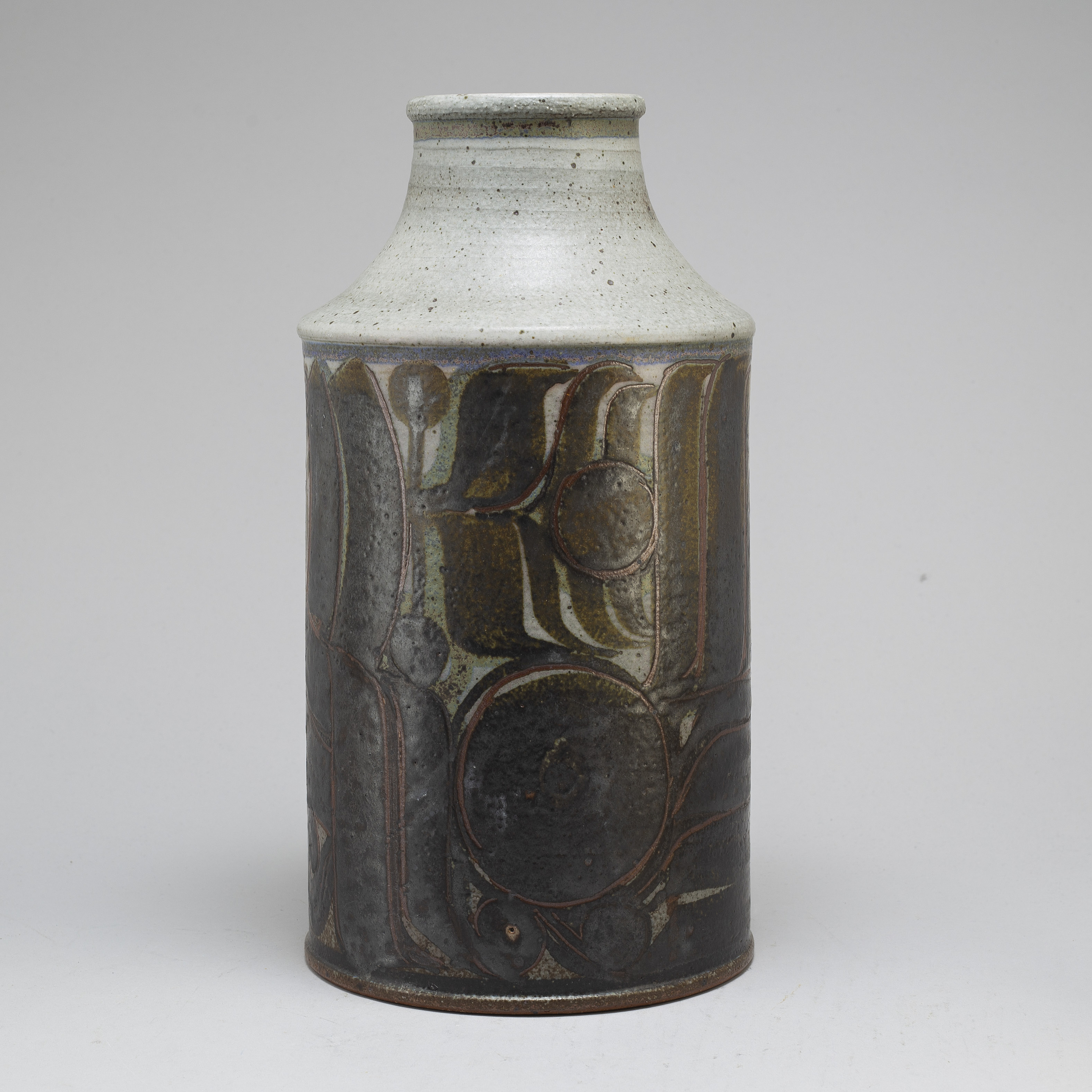 LISA LARSON, a stoneware floor vase, Gustavsberg. Bukowskis