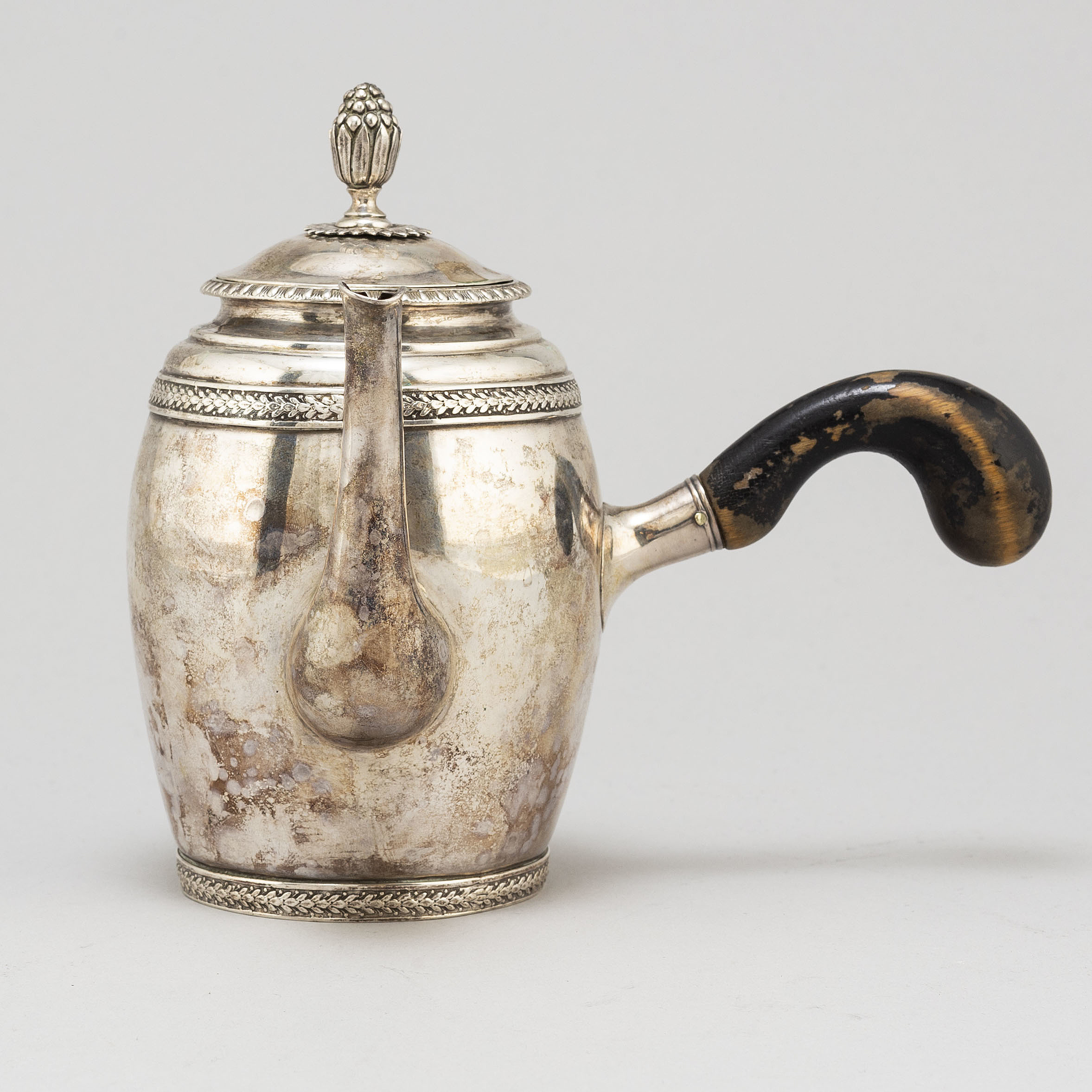 A Swedish Empire small silver coffee pot, Stockholm 1832. Bukowskis