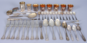 122055. PARTI SILVER, 45 delar. Tot vikt 993 g.