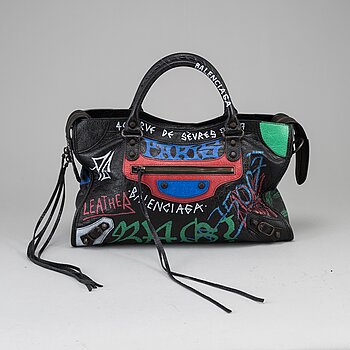balenciaga graffiti handbag