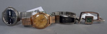 124931. ARMBANDSUR, 4 st. Div.