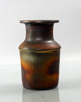 126741. VAS, stengods, Stig Lindberg, Gustavsbergs studio.