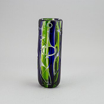 Vicke Lindstrand, a signed glass vase, Kosta Boda.