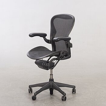 Antika möbler och Designmöbler på Bukowskis - Bukowskis