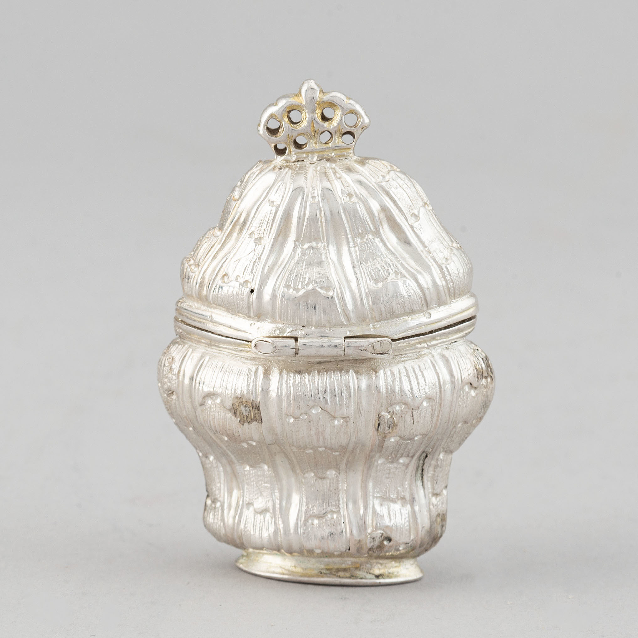 Philip Gerhard Schenck, dosa, silver, Köpenhamn 177484. Bukowskis