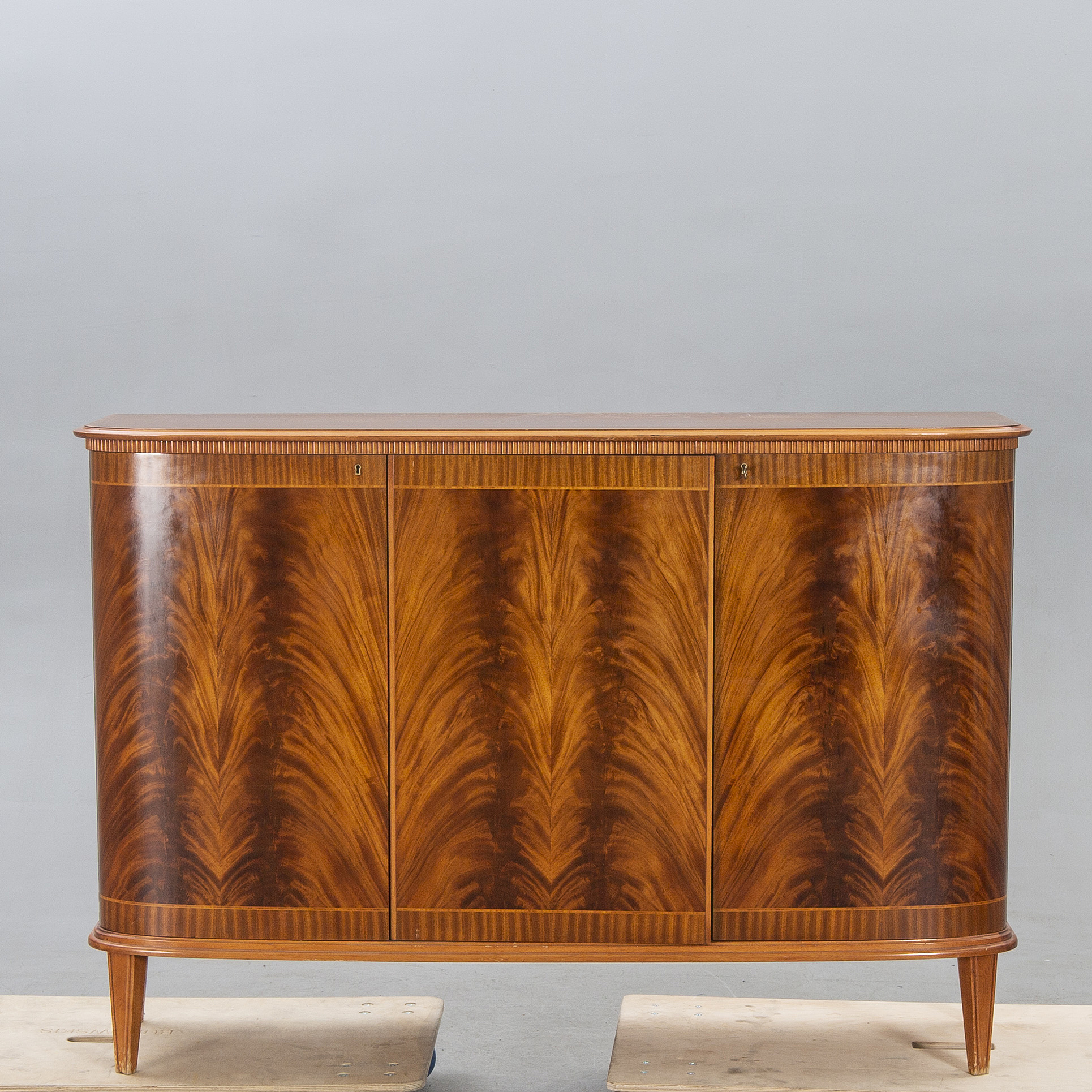 Sideboard 1960-tal Gårdveda möbelfabrik. - Bukowskis