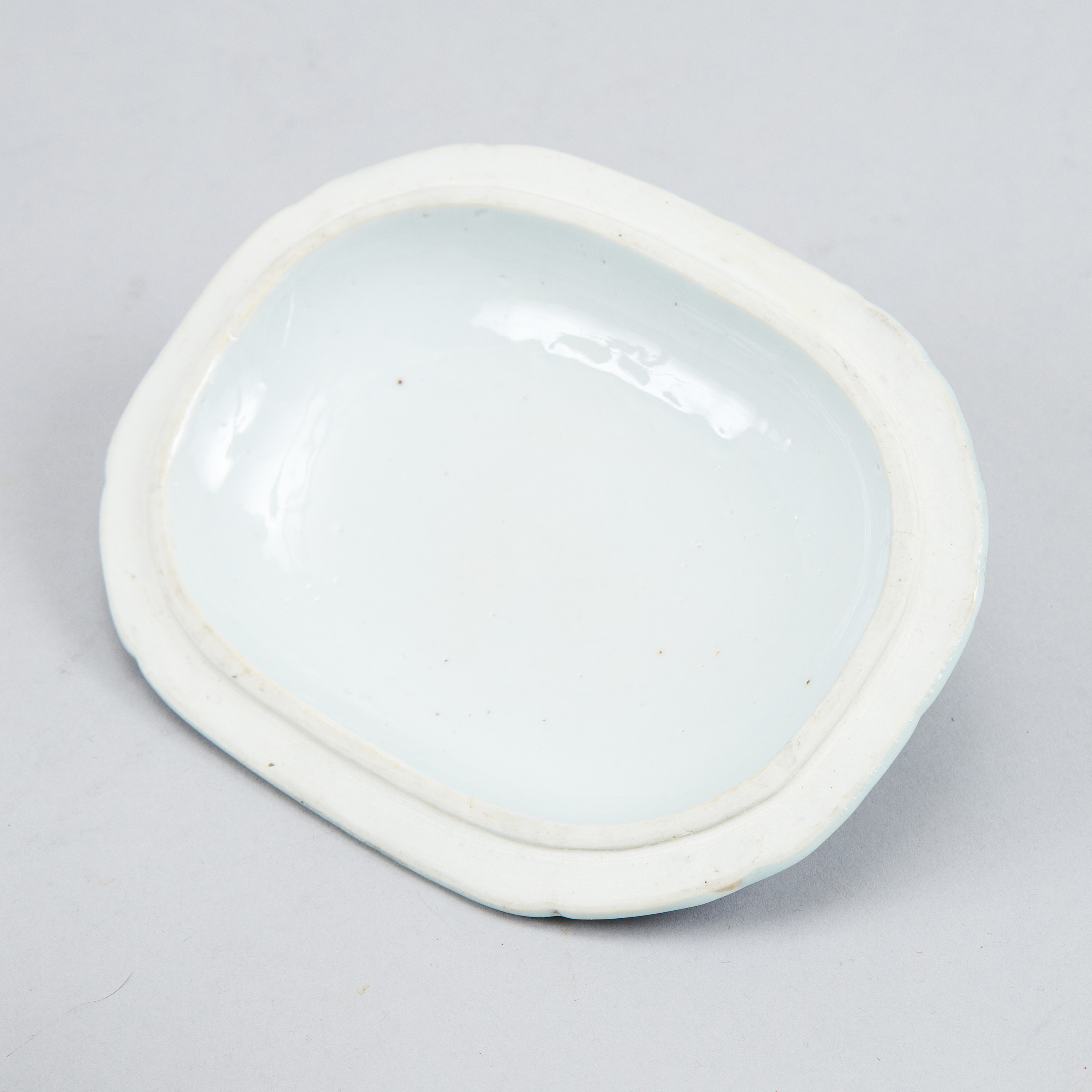 A blue and white vegetable tureen with cover and a butter tureen with