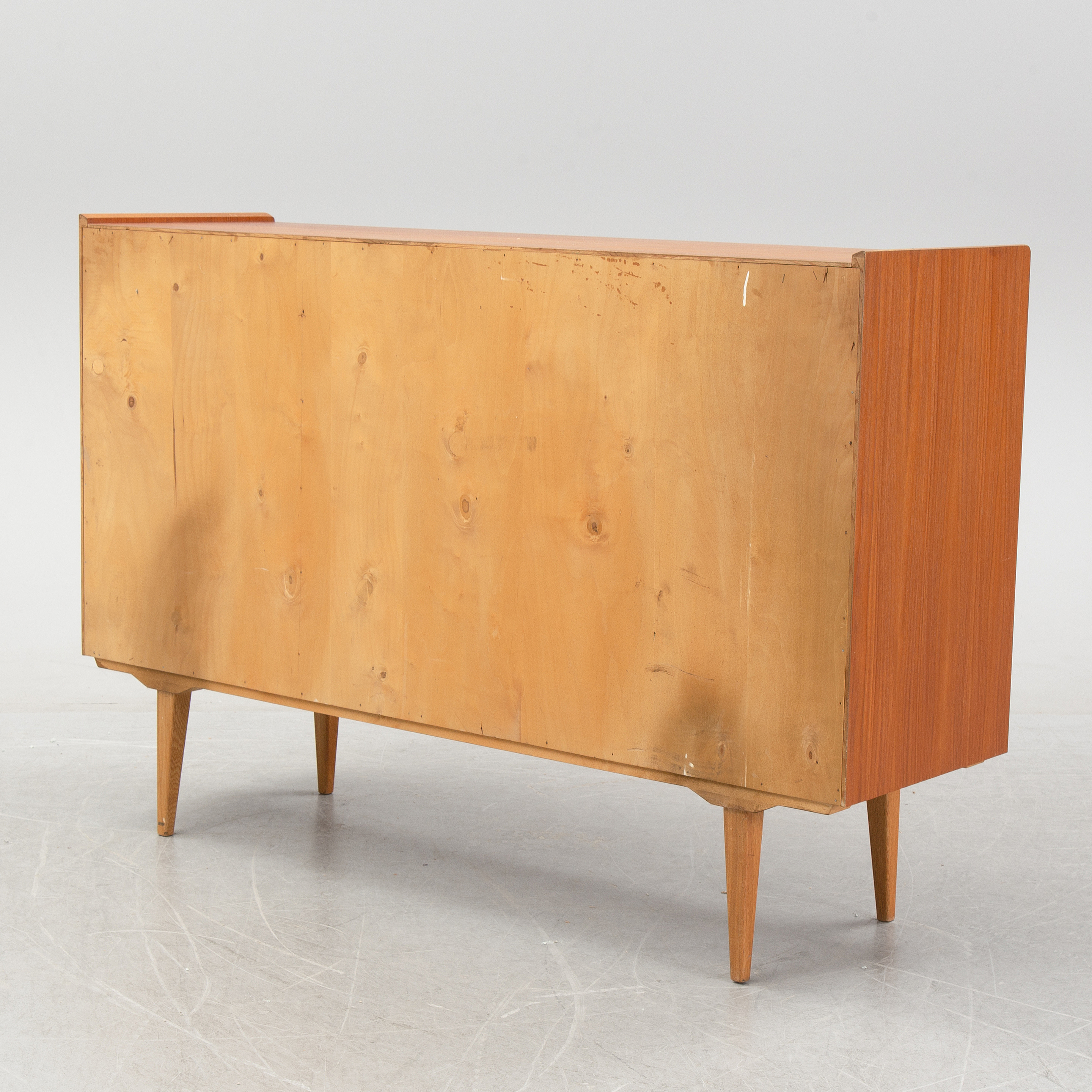Sideboard, skandinaviskt, 1960-tal. - Bukowskis