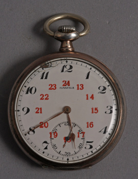 138289. FICKUR, 2 st, Omega, silver.